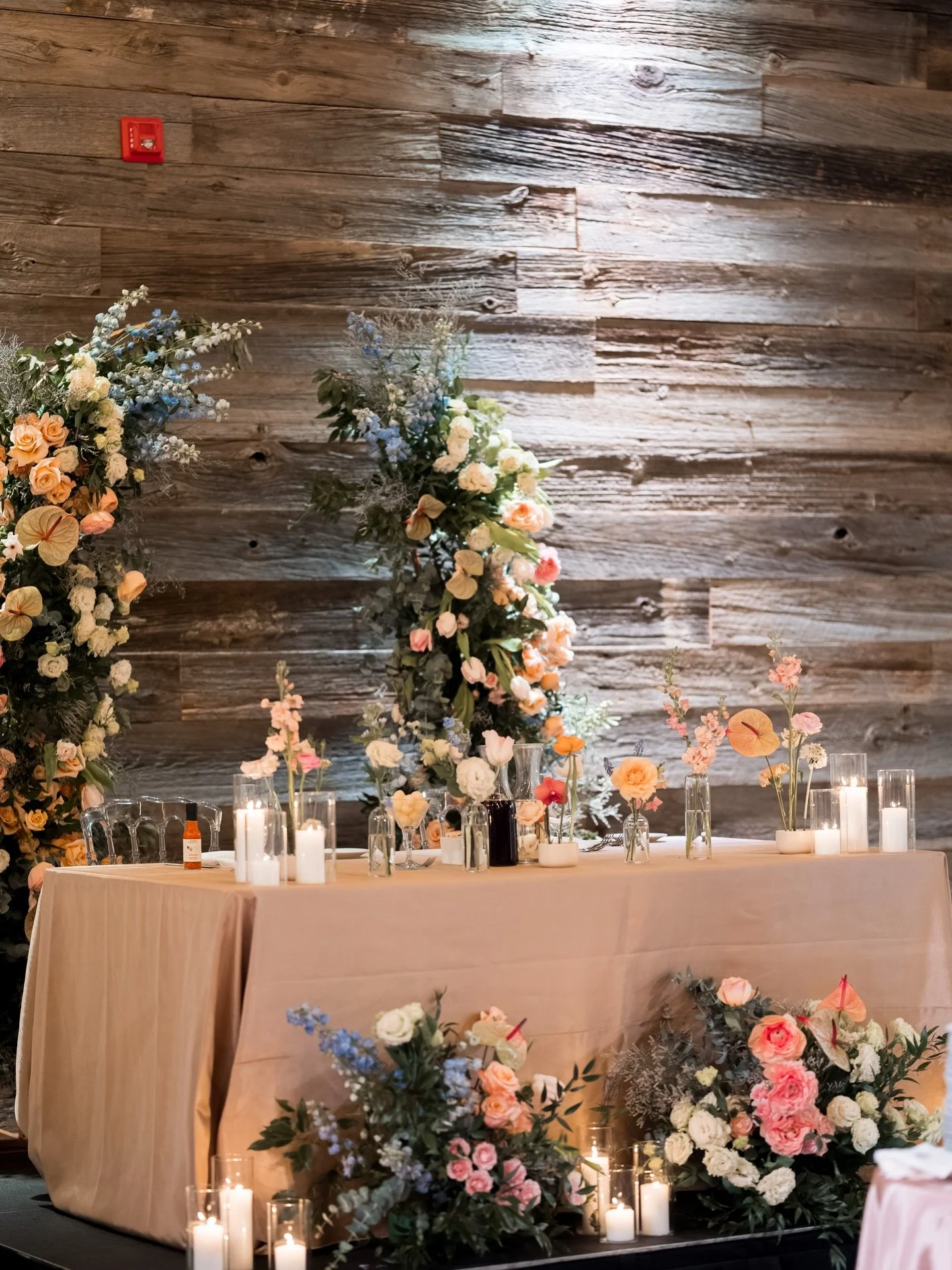 When I design a wedding, I&rsquo;m not thinking in individual pieces.

I&rsquo;m thinking in flow. 

How the florals welcome guests into the room.
How tables spake to one another.
How the overall space feels once it&rsquo;s full of people, movement a