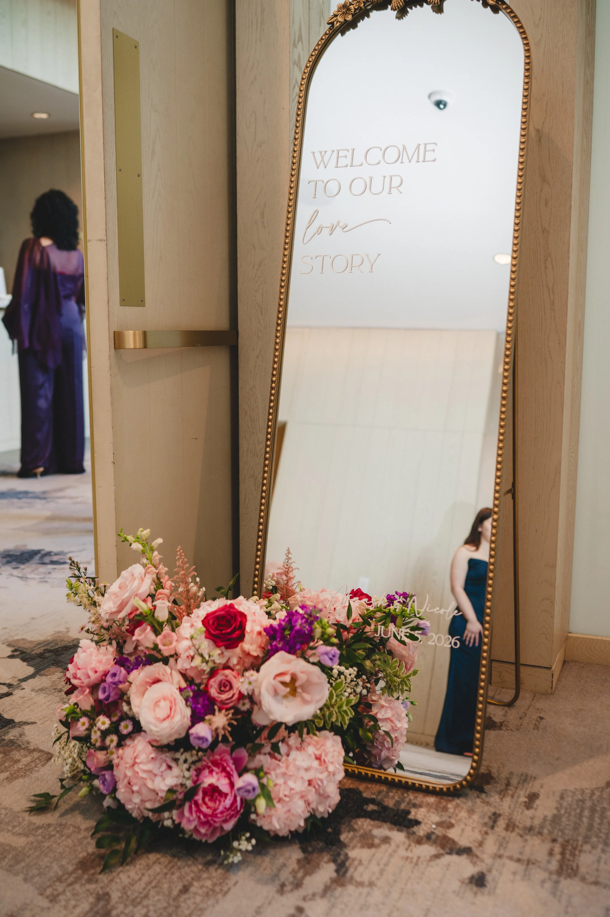 Pink and Purple flower at a wedding at the Pearle Hotel and Spa