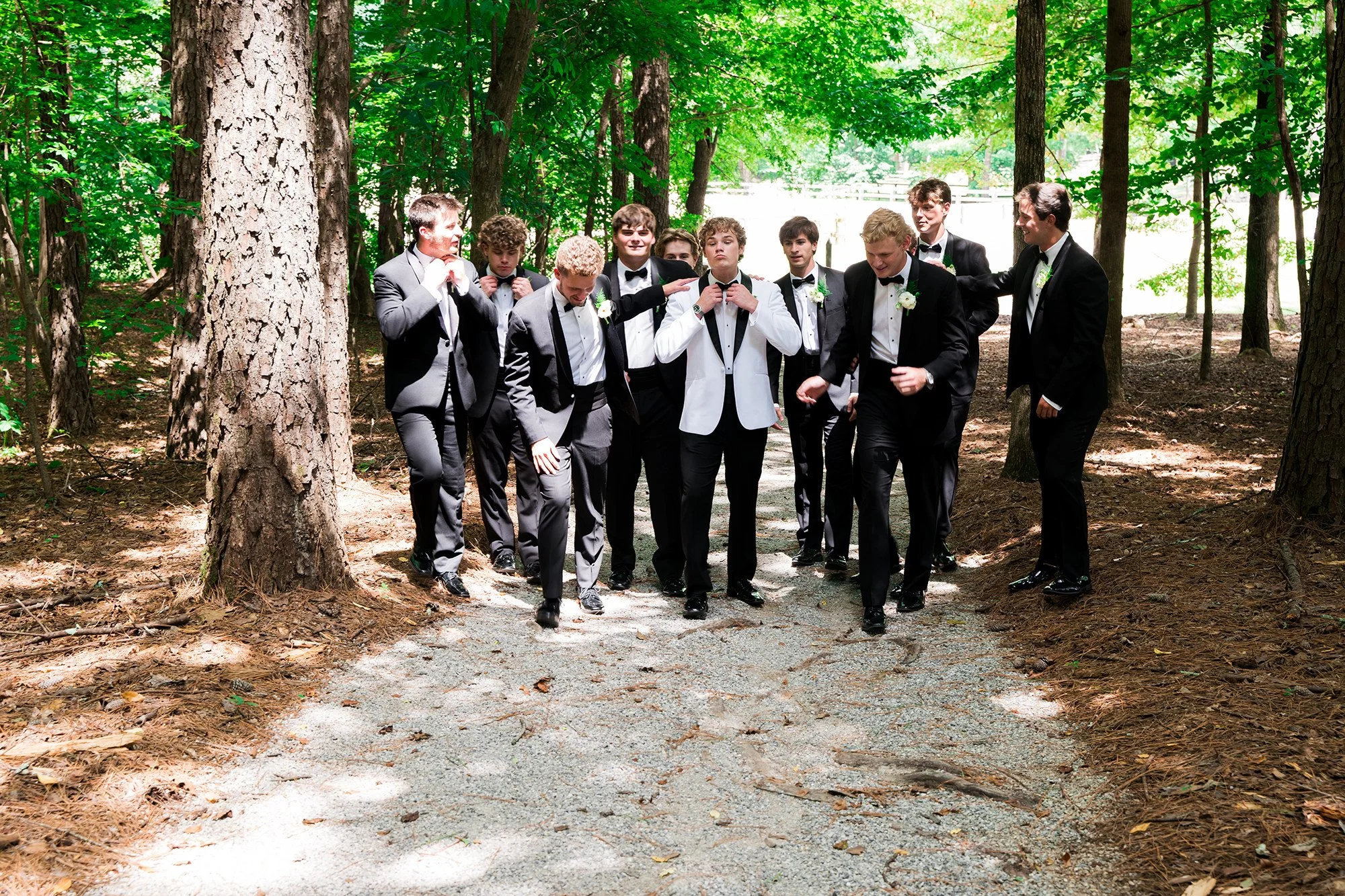 windwood_equestrian_best_luxury_outdoor_wedding_venue_birmingham_alabama_groom_groomsmen_farm.jpg