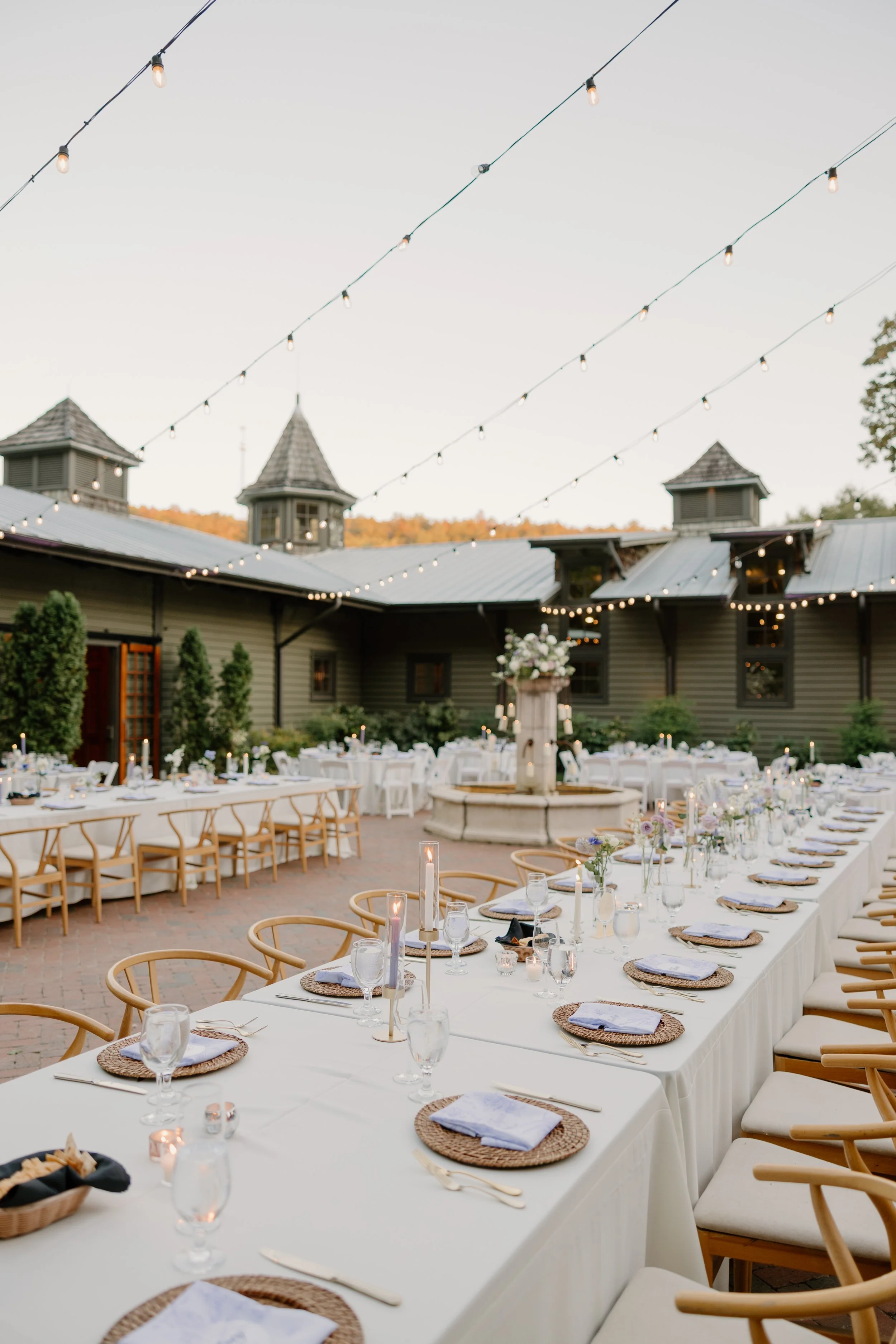 BTS_WIndwood_Weddings_Venue_Reception_Seating_Courtyard.jpg