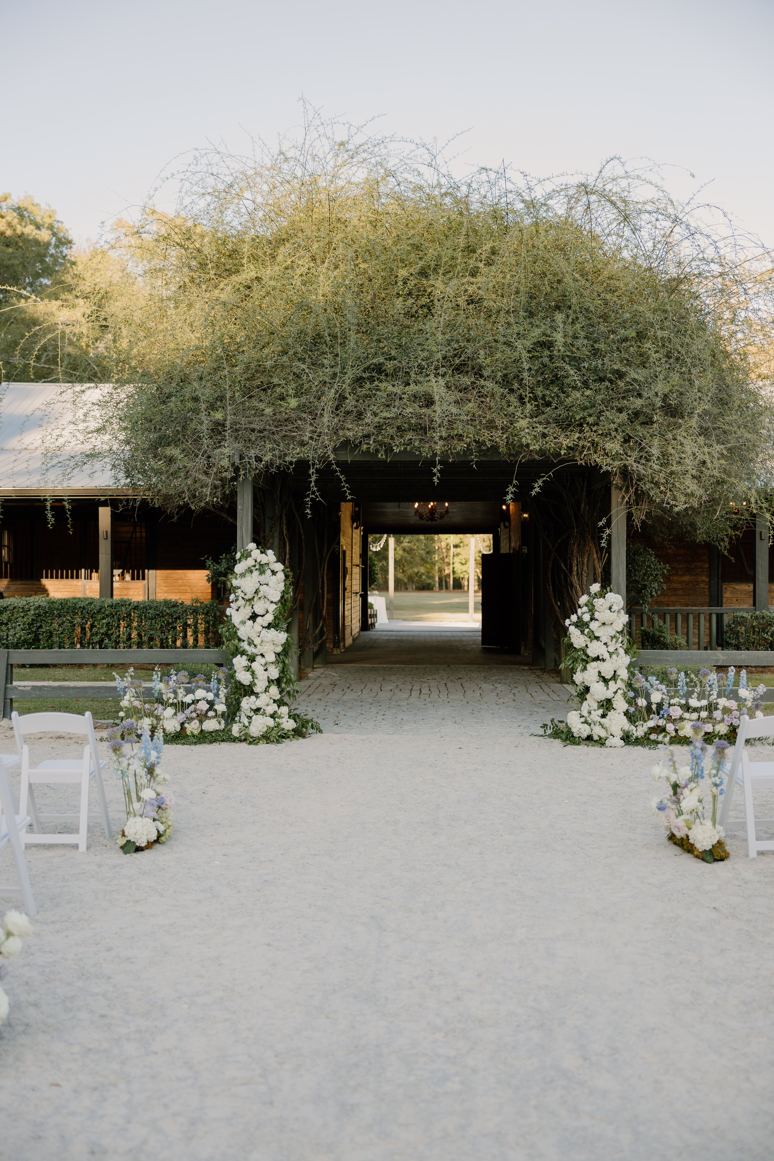 BTS_WIndwood_Weddings_Venue_Ceremony_Florals_Details_Arbor_Beautiful.jpg
