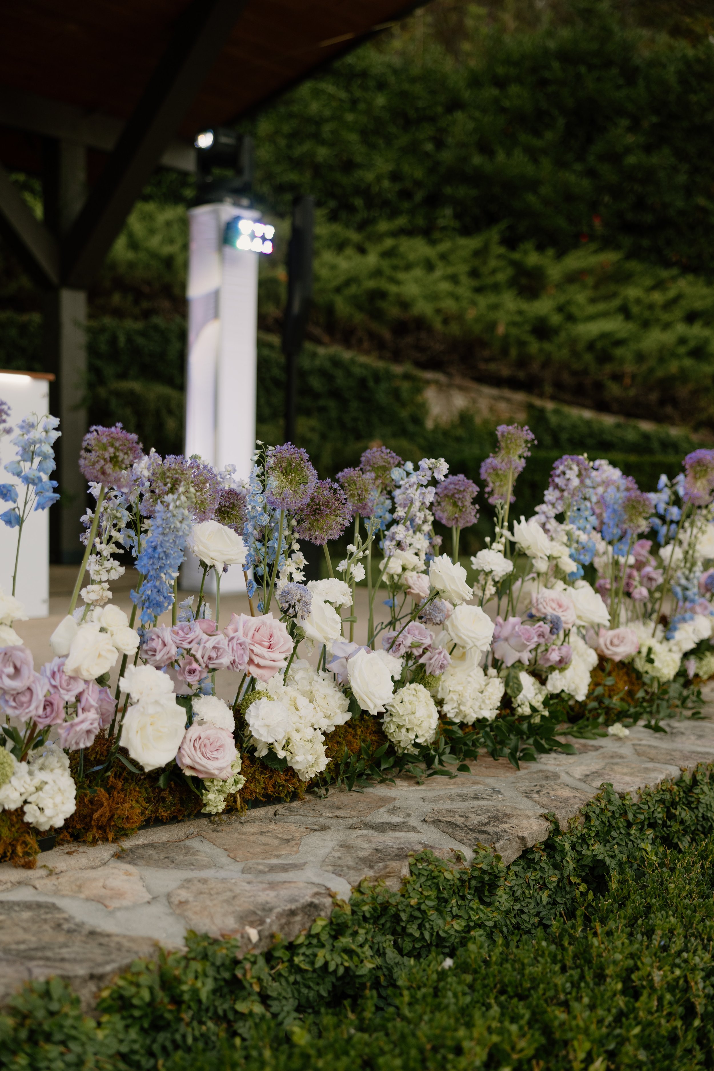 BTS_WIndwood_Weddings_Venue_Reception_Details_Florals_Stage_Palnning.jpg