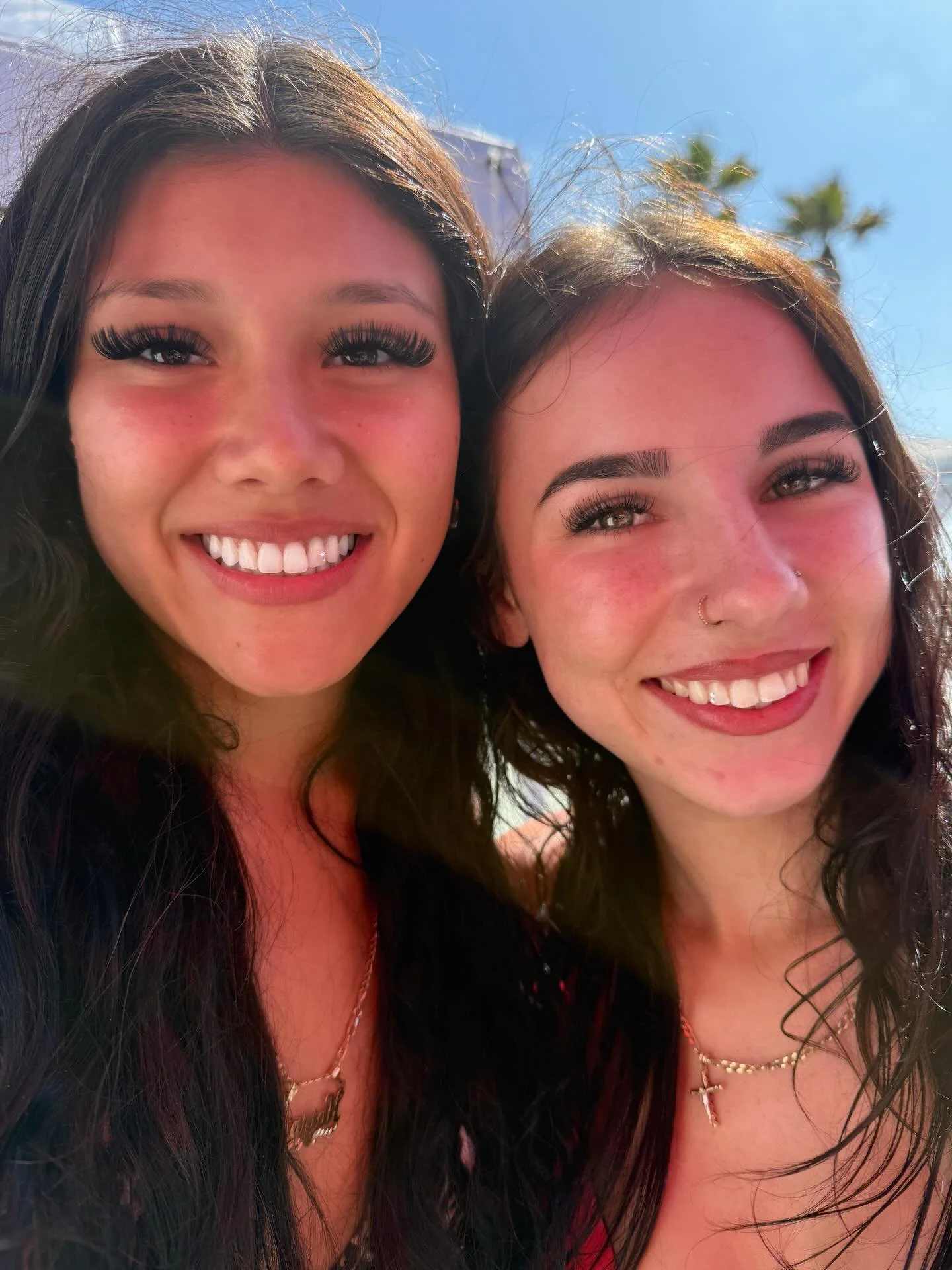 thank you besties ✨ grab your friends and come get bling!

#lovebitetoothgems #toothgems #nolatoothgems