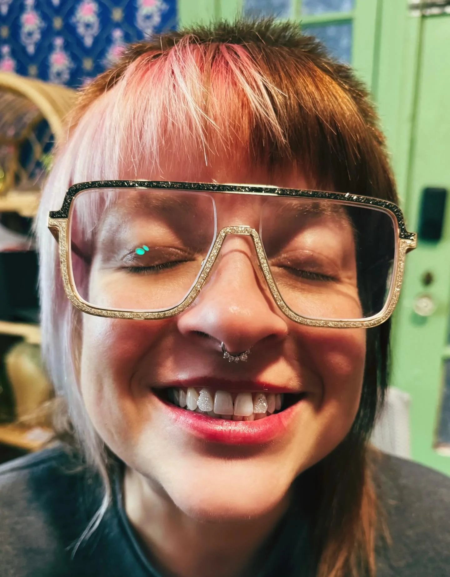 more fairy dust please ✨ 

#lovebitetoothgems #nolatoothgems #toothgemsnola #toothgems #lovebitenola