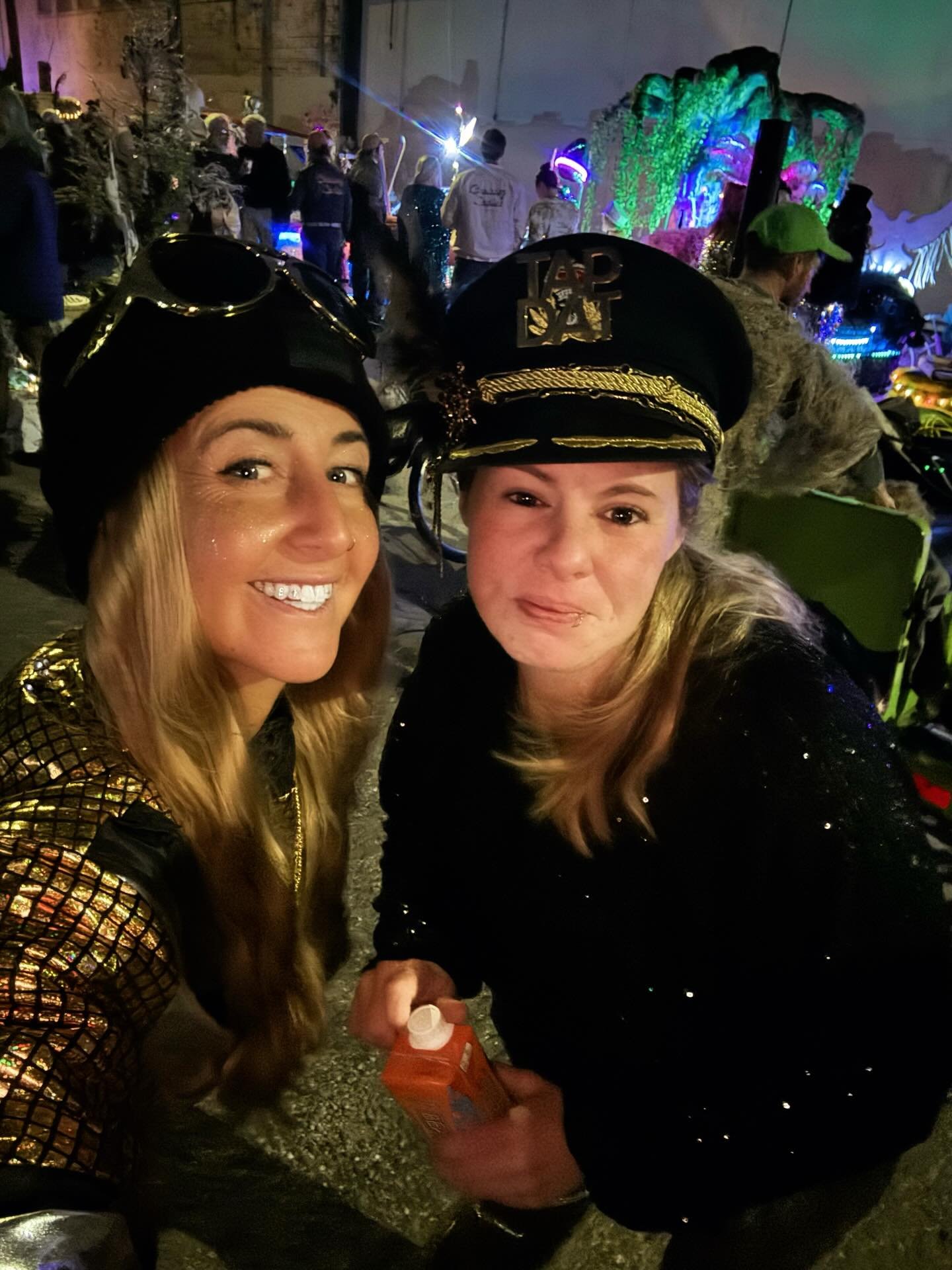 had my toofgems on full display all weekend 😁✨ 

#lovebitetoothgems #mardigras2026 #toothgems #nolatoothgems #mardigrasparade