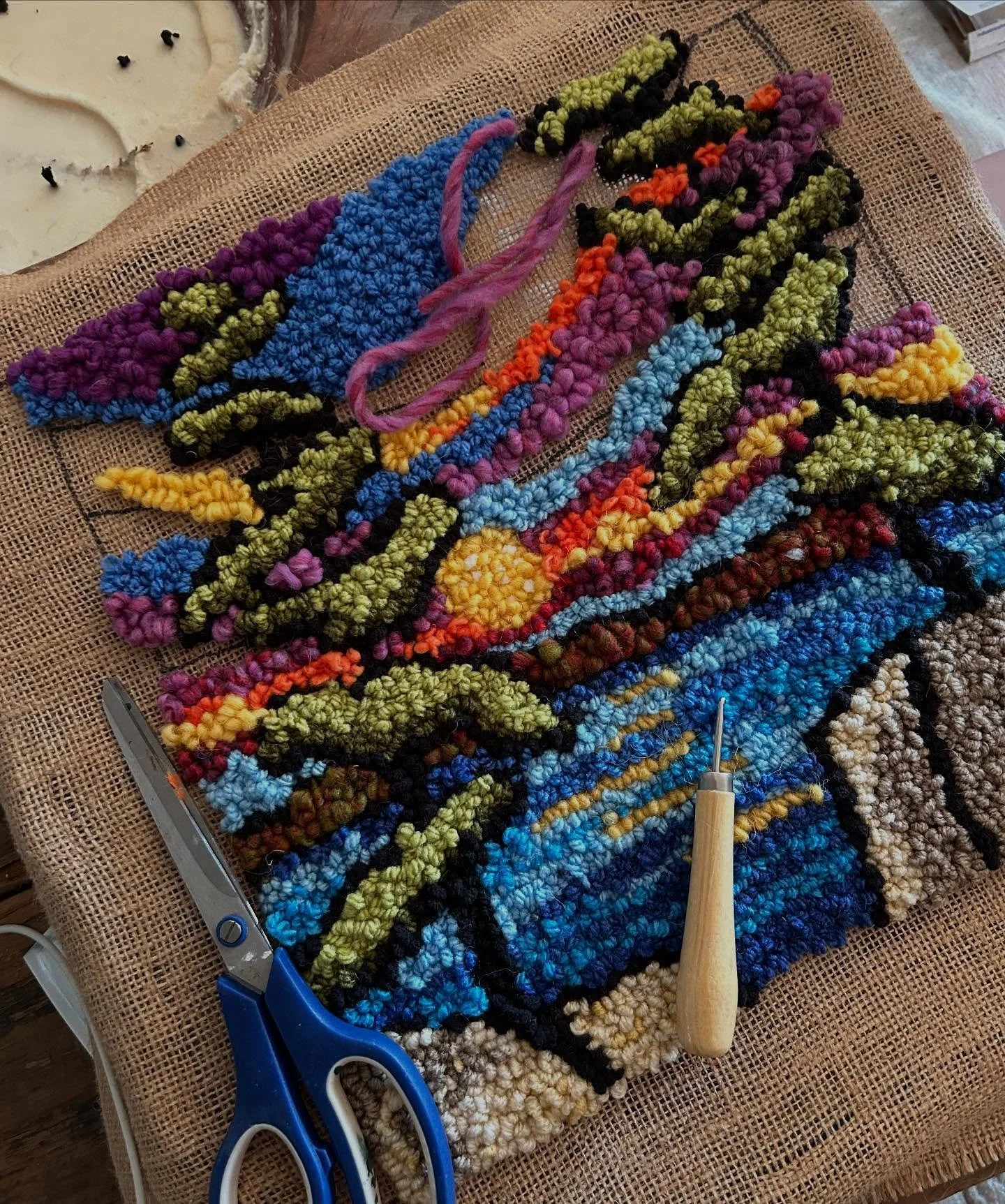 Something new &hellip;&hellip;.. stay tuned! #rughook #lorimeeboer