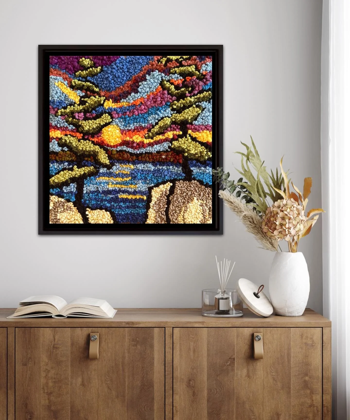 Some hooked rug pieces I&rsquo;ve been working on this summer. Coming soon to my website! #rughooking #hookedrugs #lorimeeboer