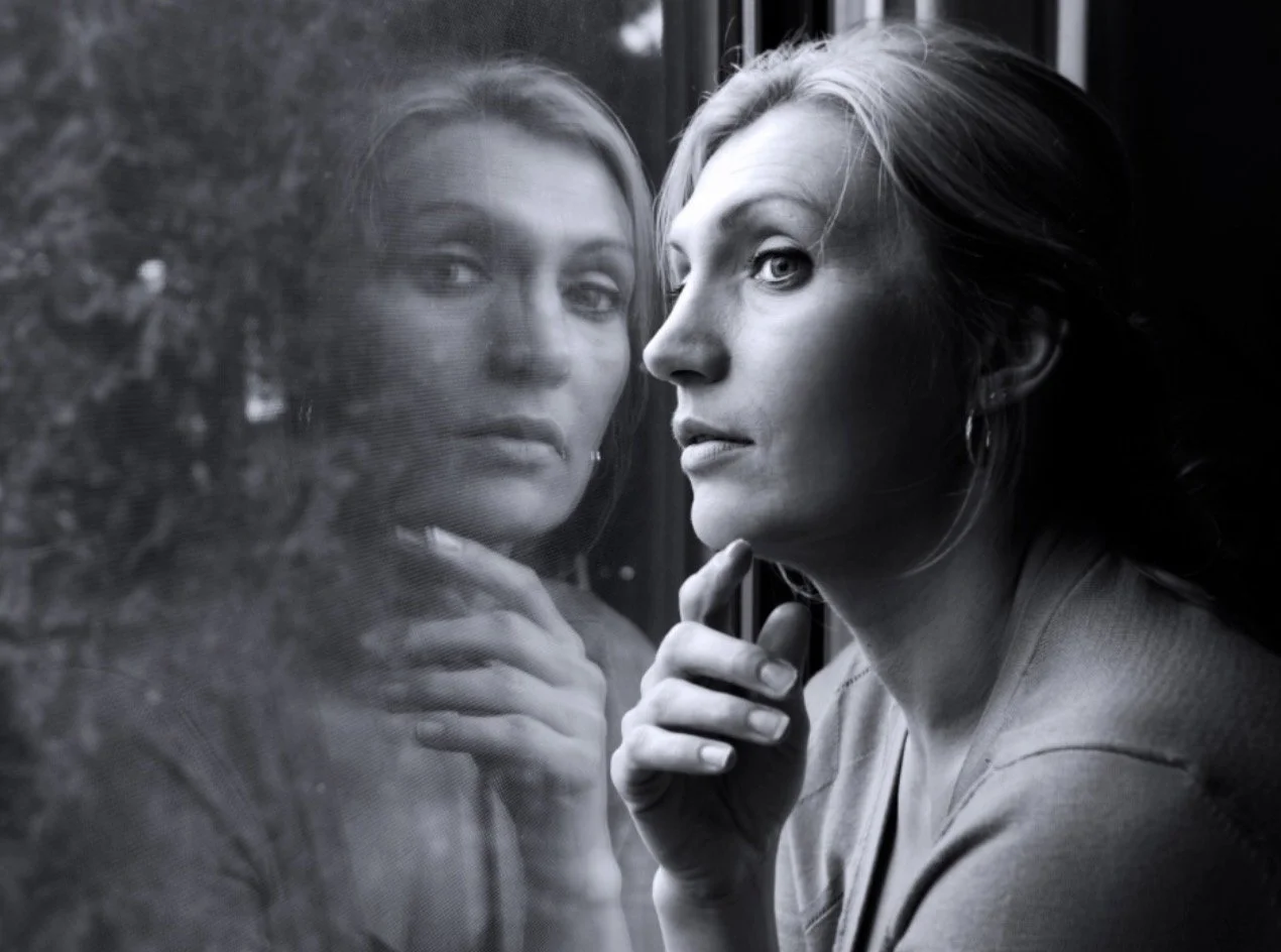 Why You Keep Repeating the Same Patterns Even Though You Understand Them