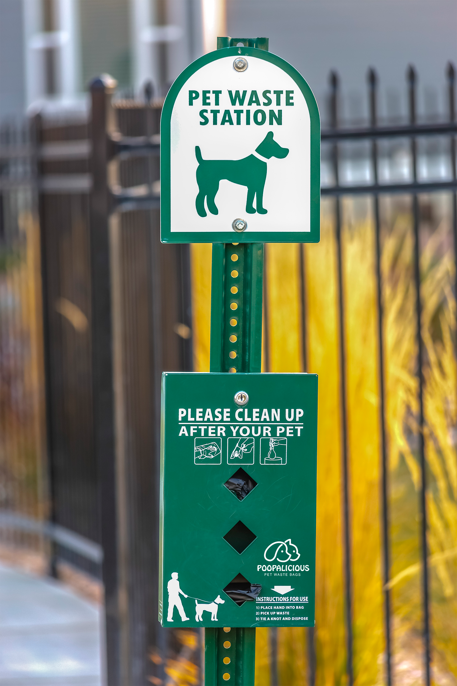PLEASECLEAN_FULL_HIGHRESB-1087032592.png