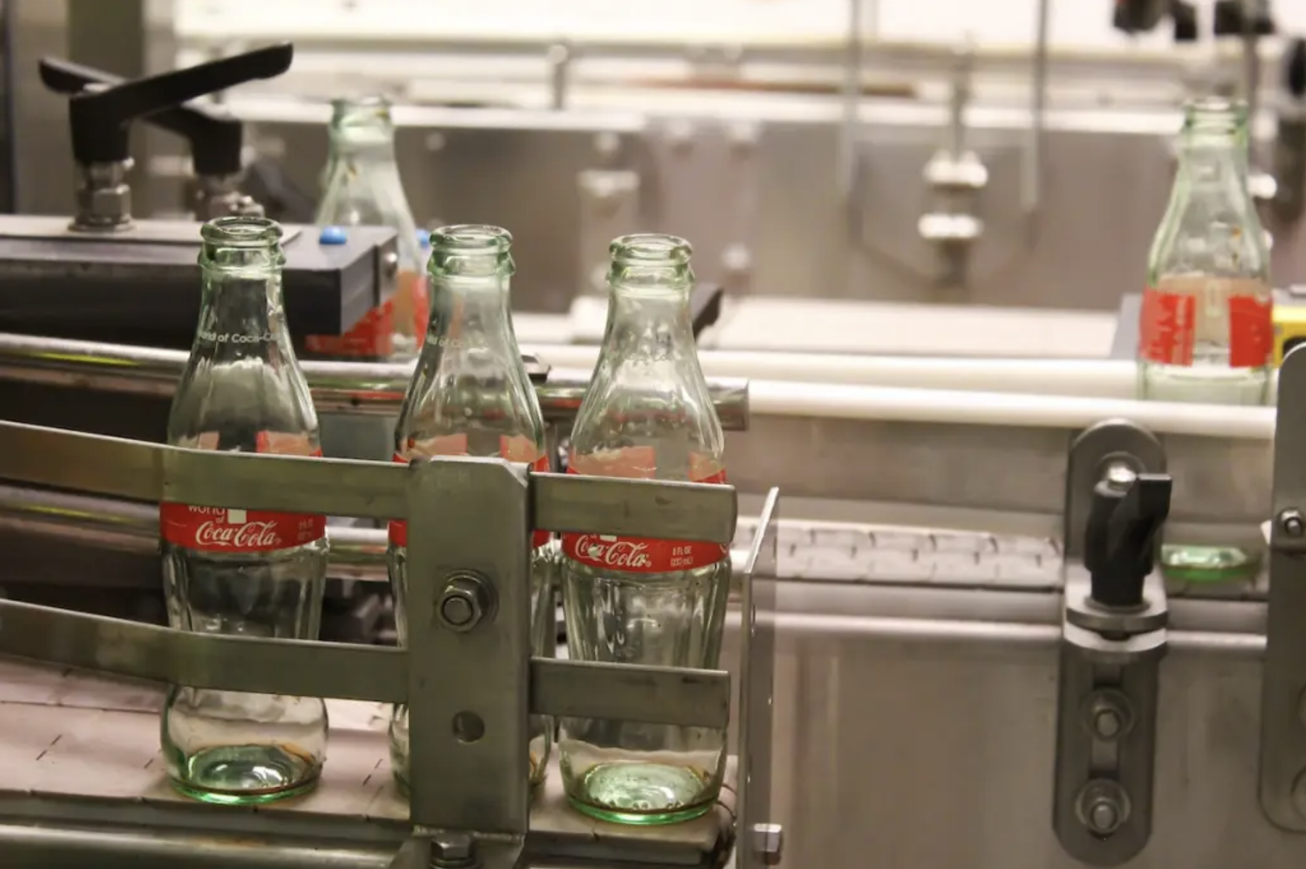 Solutions to Product Inconsistencies in Food and Beverage Packaging