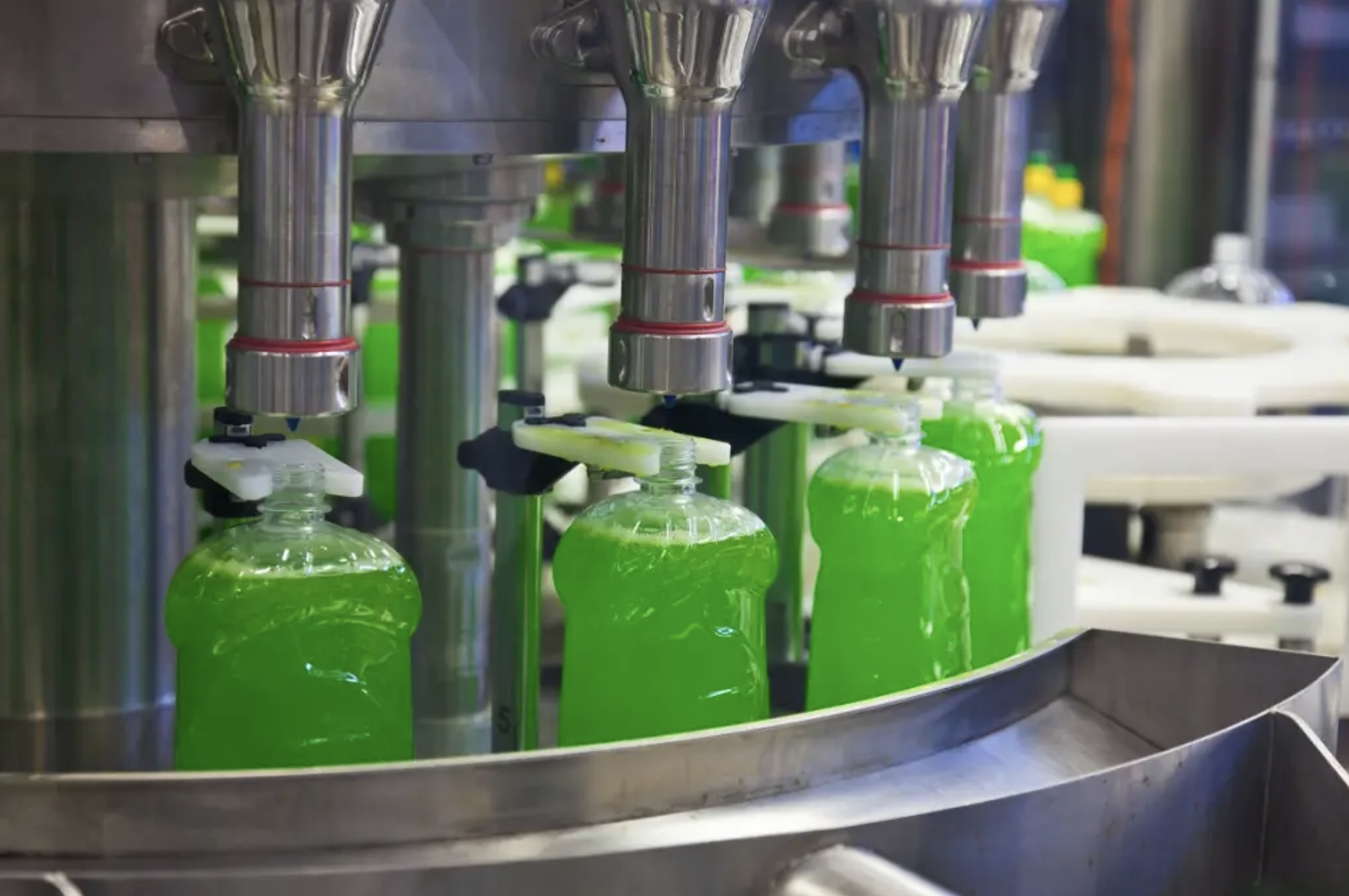 How Filling Equipment Helped Change The Packaging Industry