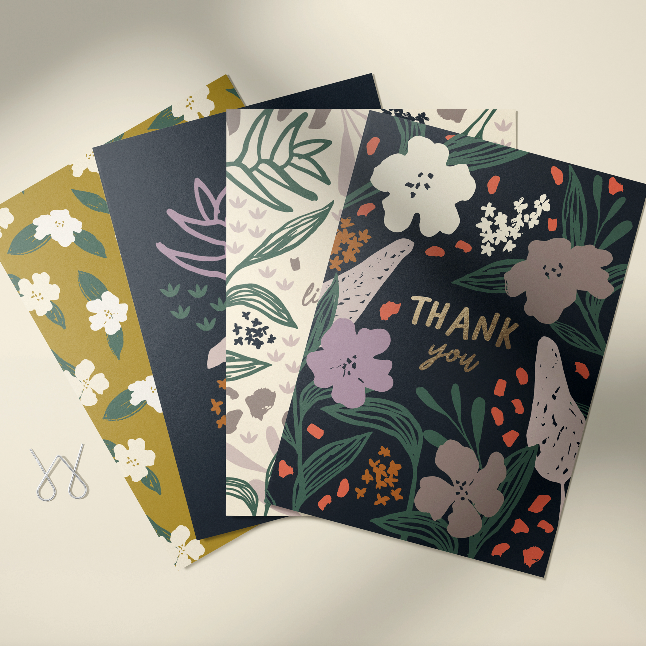 Bold-floral-cards-02.png