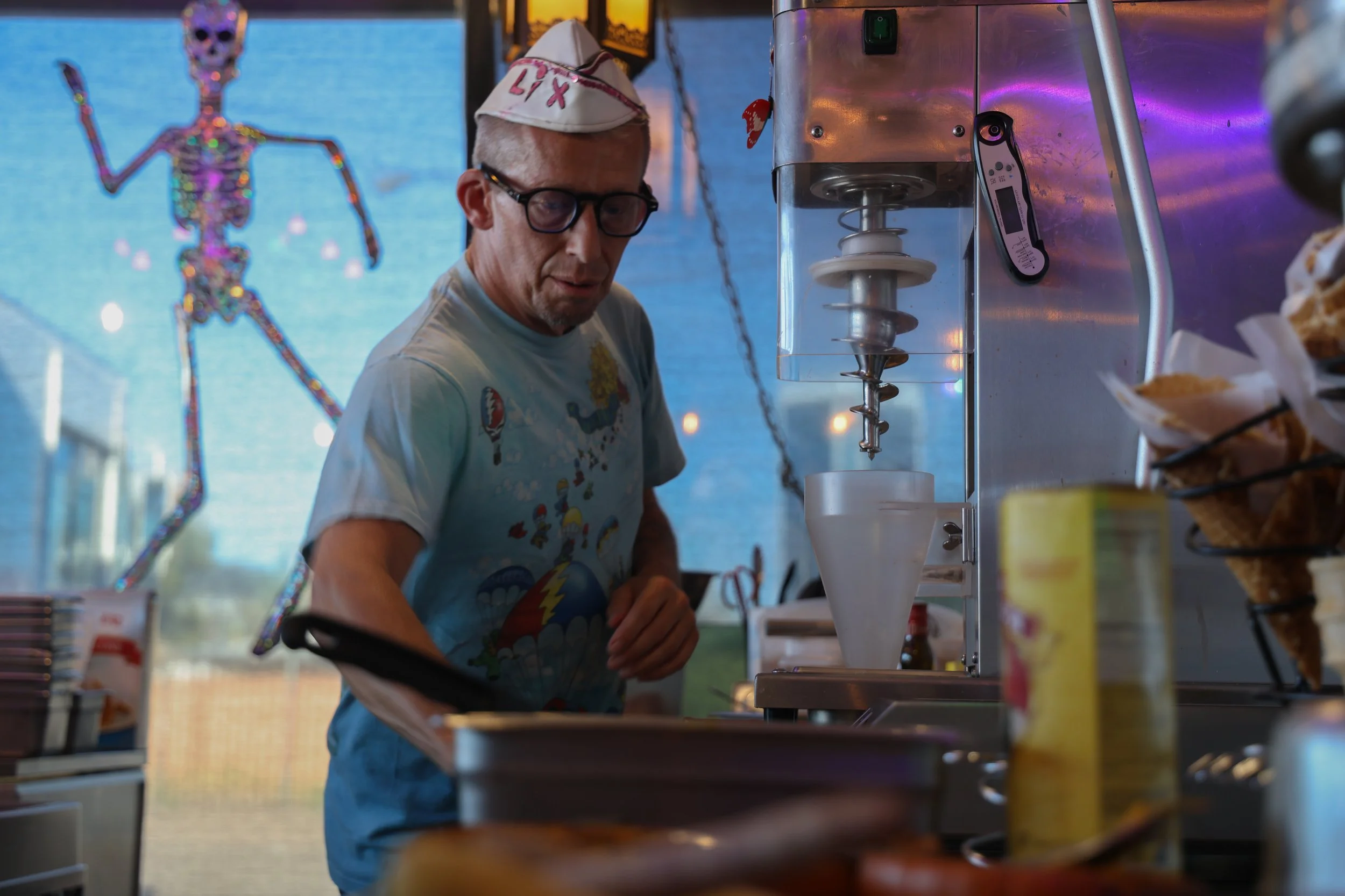 LIX Uptown Ice Cream / Phoenix, Arizona / October 2025