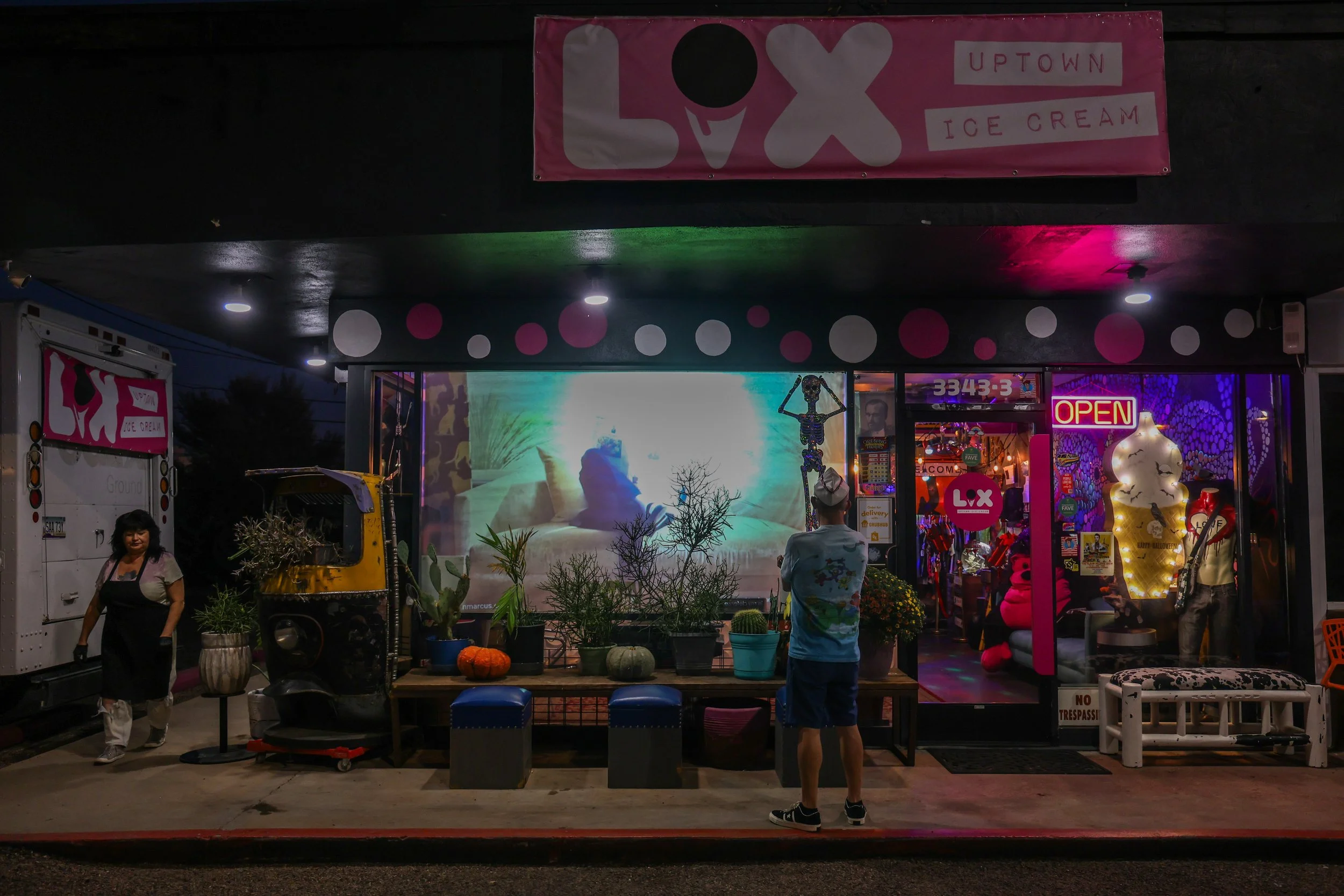 LIX Uptown Ice Cream / Phoenix, Arizona / October 2025