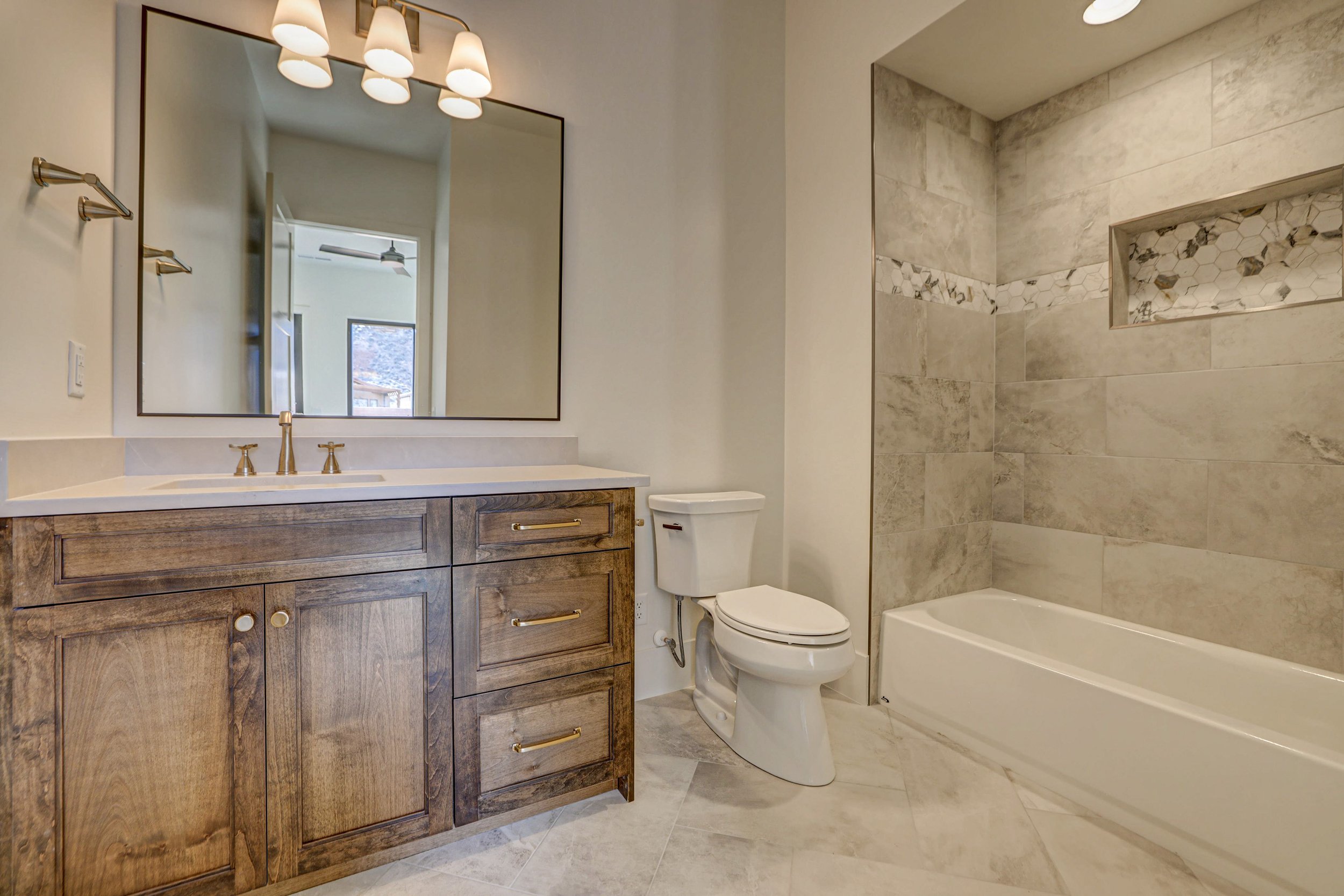 36-Lot 53 Virgin.jpg