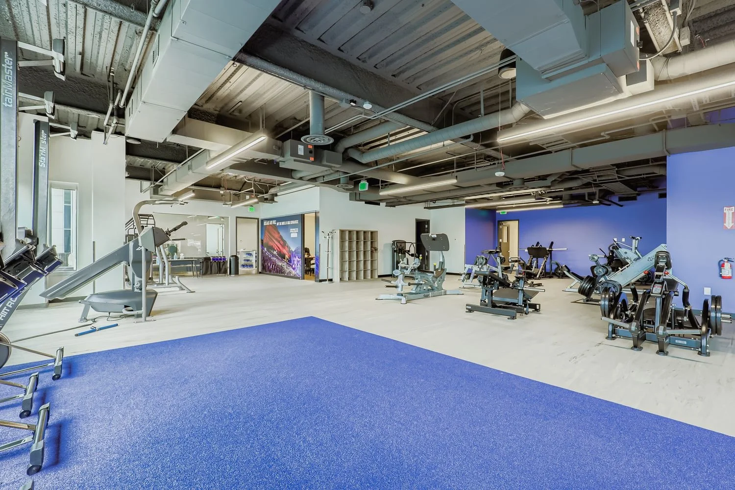 9780 S. Meridian Blvd Suite 100 - Web Quality - 016 - 22 Suite 100.jpg