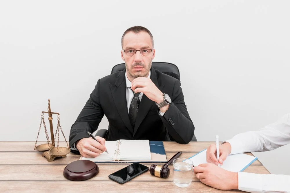 How Do You Know When to Settle a Personal Injury Claim?