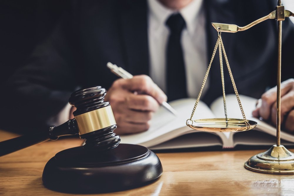 The Legal Pathways: Understanding Litigation and Arbitration
