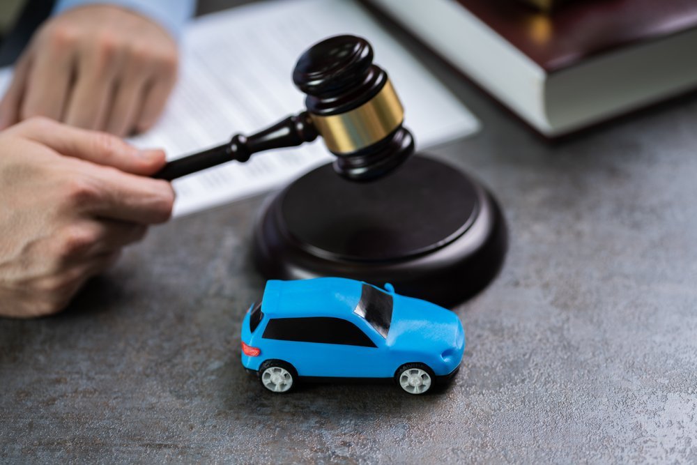 When to Get an Attorney after a Car Accident