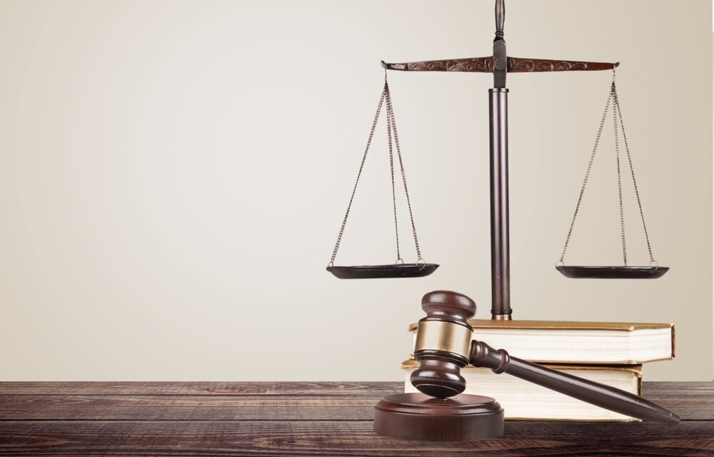 What Makes a Lawyer and an Attorney Different?