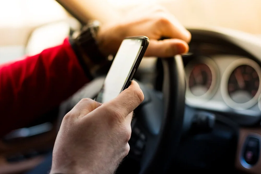 What Are the Dangers of Texting While Driving?