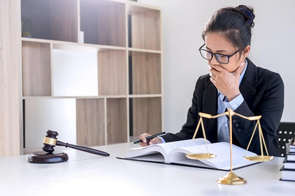 How Civil Litigation Attorneys Help You Deal Legal Issues?