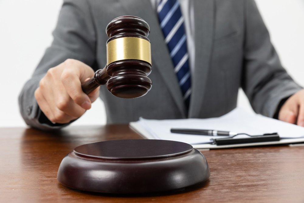 Erasing Your Criminal Record: Hire a Reputable Attorney