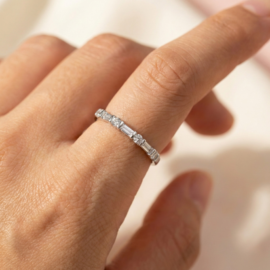 Bar Set Round + Baguette Half Diamond Band 2.png