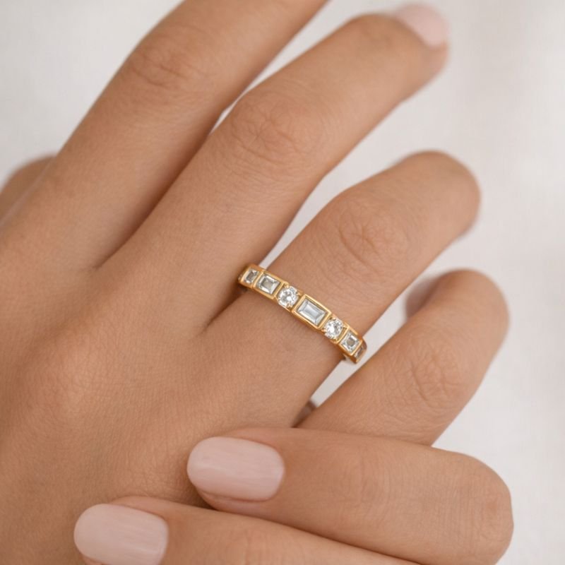 Baguette + Round Diamond Half Band 4.png