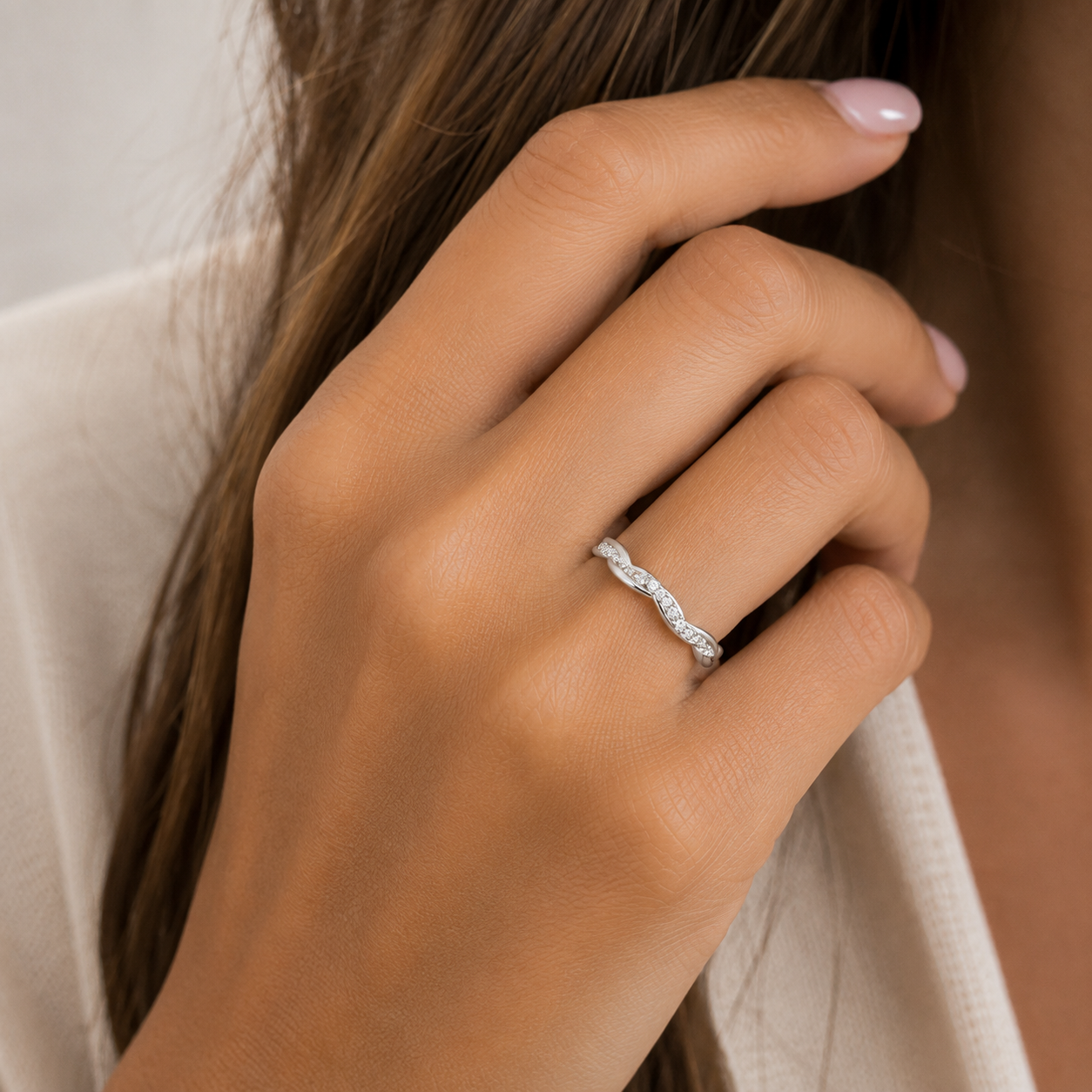 Infinity Twist Diamond Half Band 2.png