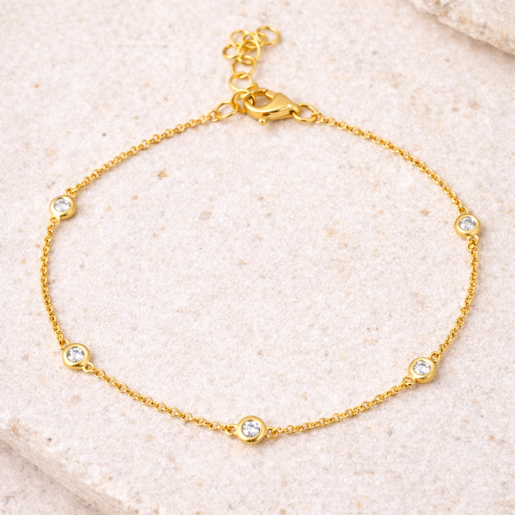Diamond Station Bracelet 3.png