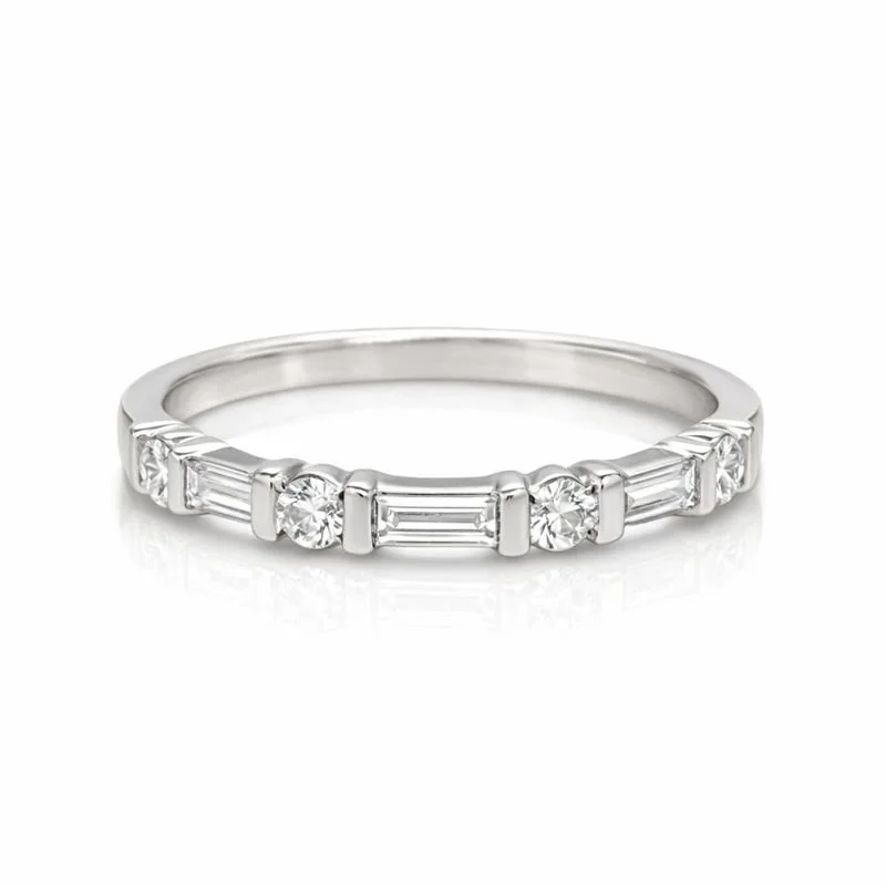 Bar Set Round + Baguette Half Diamond Band 1.png