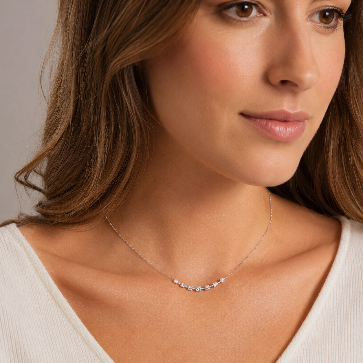Prong Set Bar Necklace 2.png