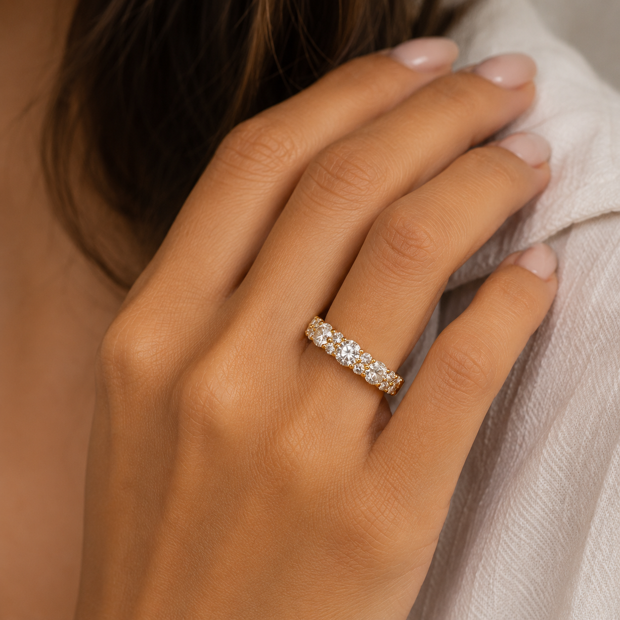 Multi Diamond Round Stone Band 2.png