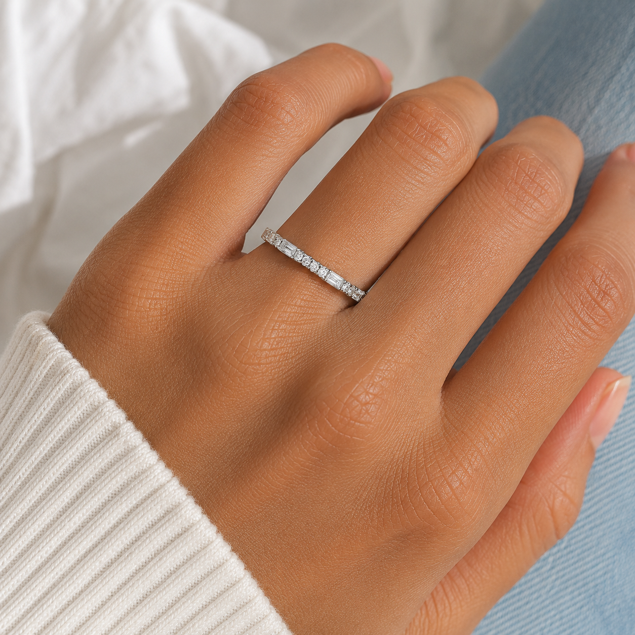 Prong Set Baguette + Round Diamond Half Band 2.png