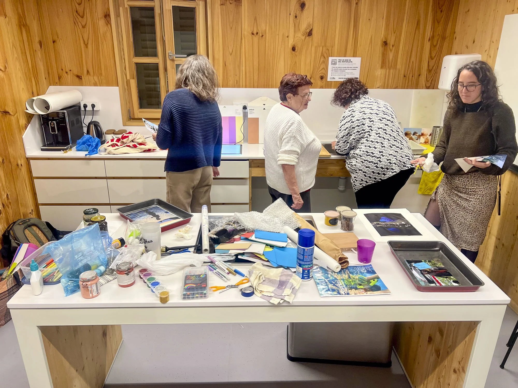 16_documentacio Taller Can Carol_dia 2_.JPG