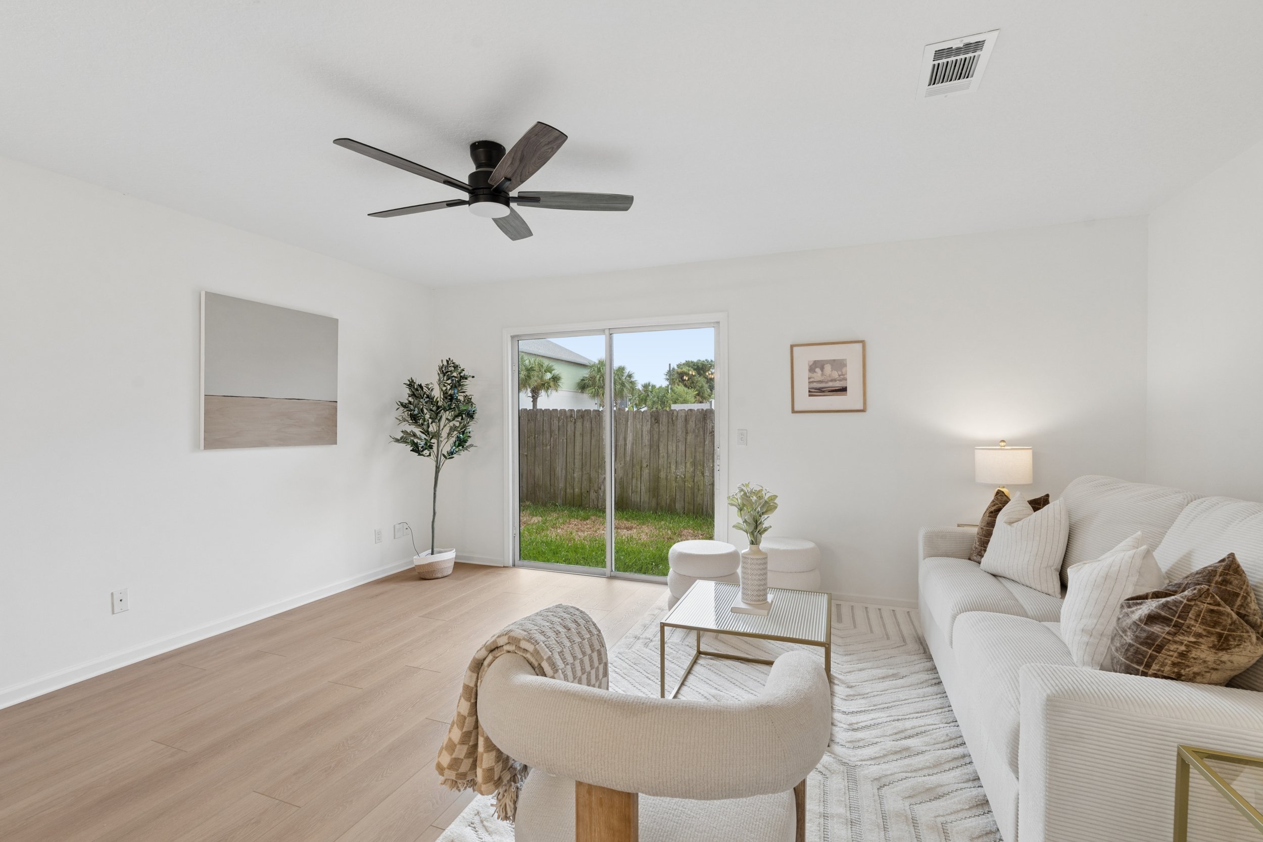 639 6th ave s-20.jpg