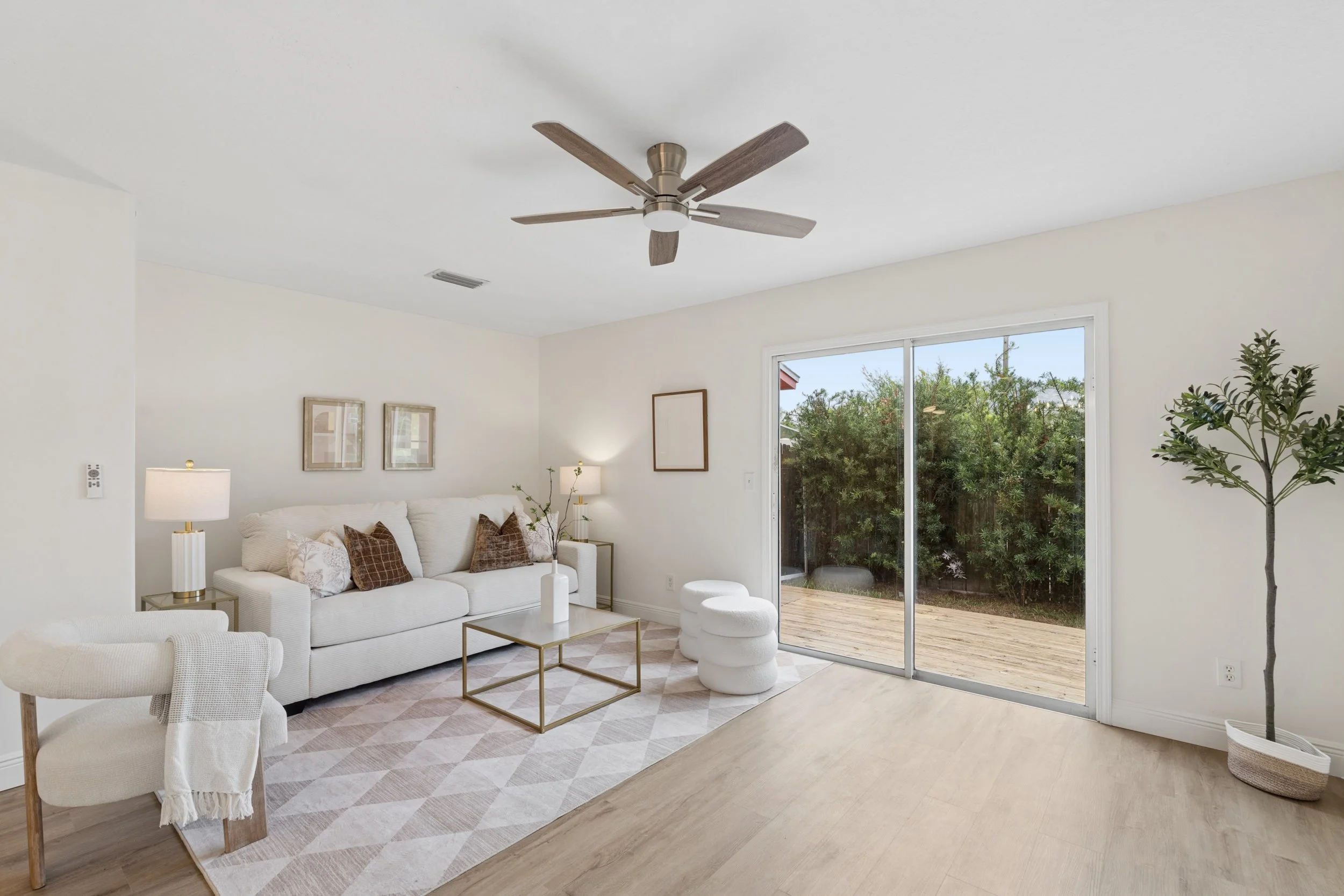 635 6th ave s-16.jpg