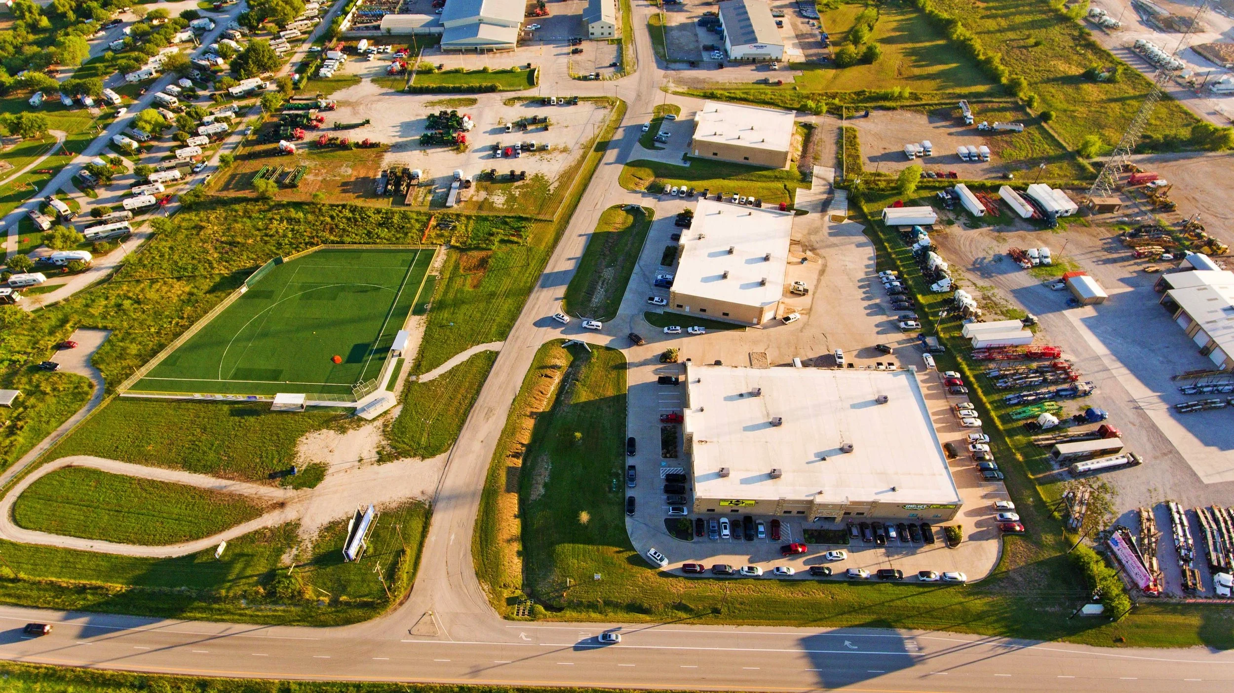 Aledo Industrial Park is a three-building complex conveniently located at Interstate 20 and Ranch House Roadtotaling 55,000+ SF. The project features flex warehouse and office spaces with ample parking, full air conditioning, dock-high doors for load