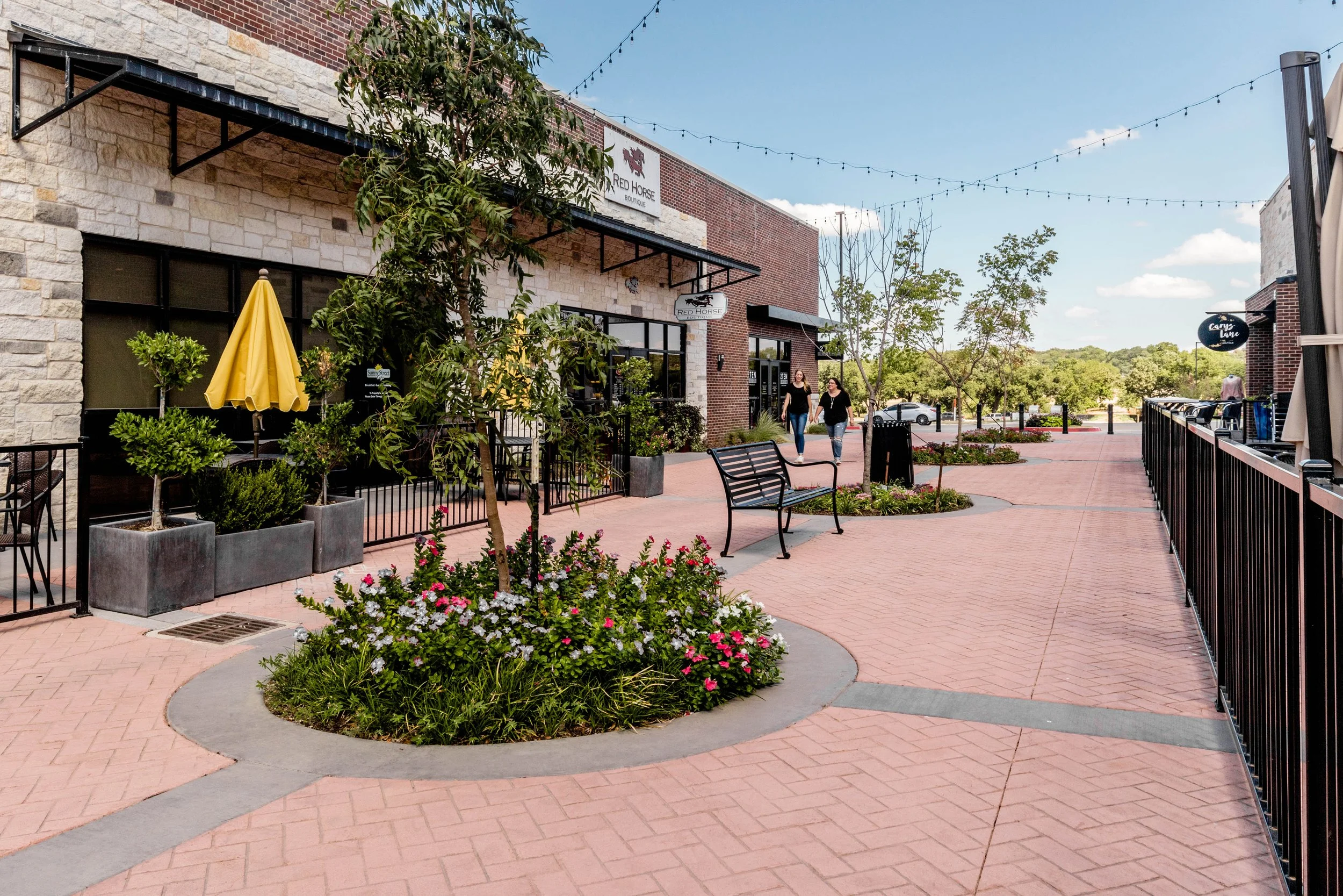 Outdoor shopping center