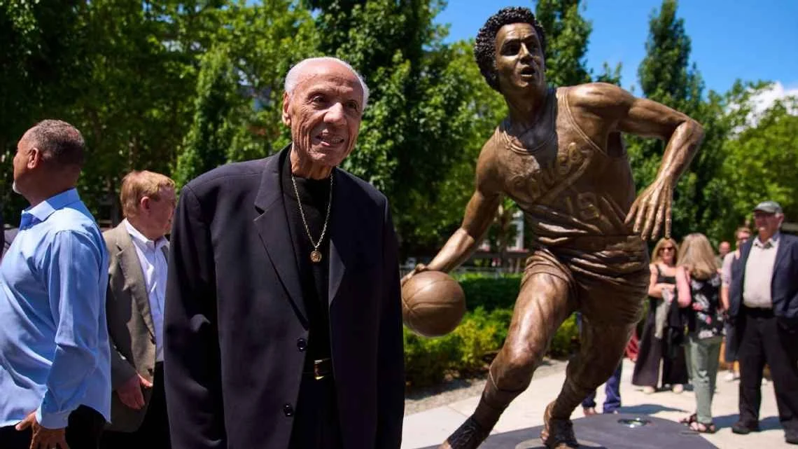 STATUE UNVEILING: Lenny Wilkens Honored at Climate Pledge Arena