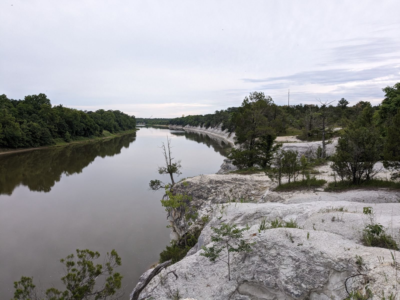 The White Chalk Cliffs of Epps, Alabama