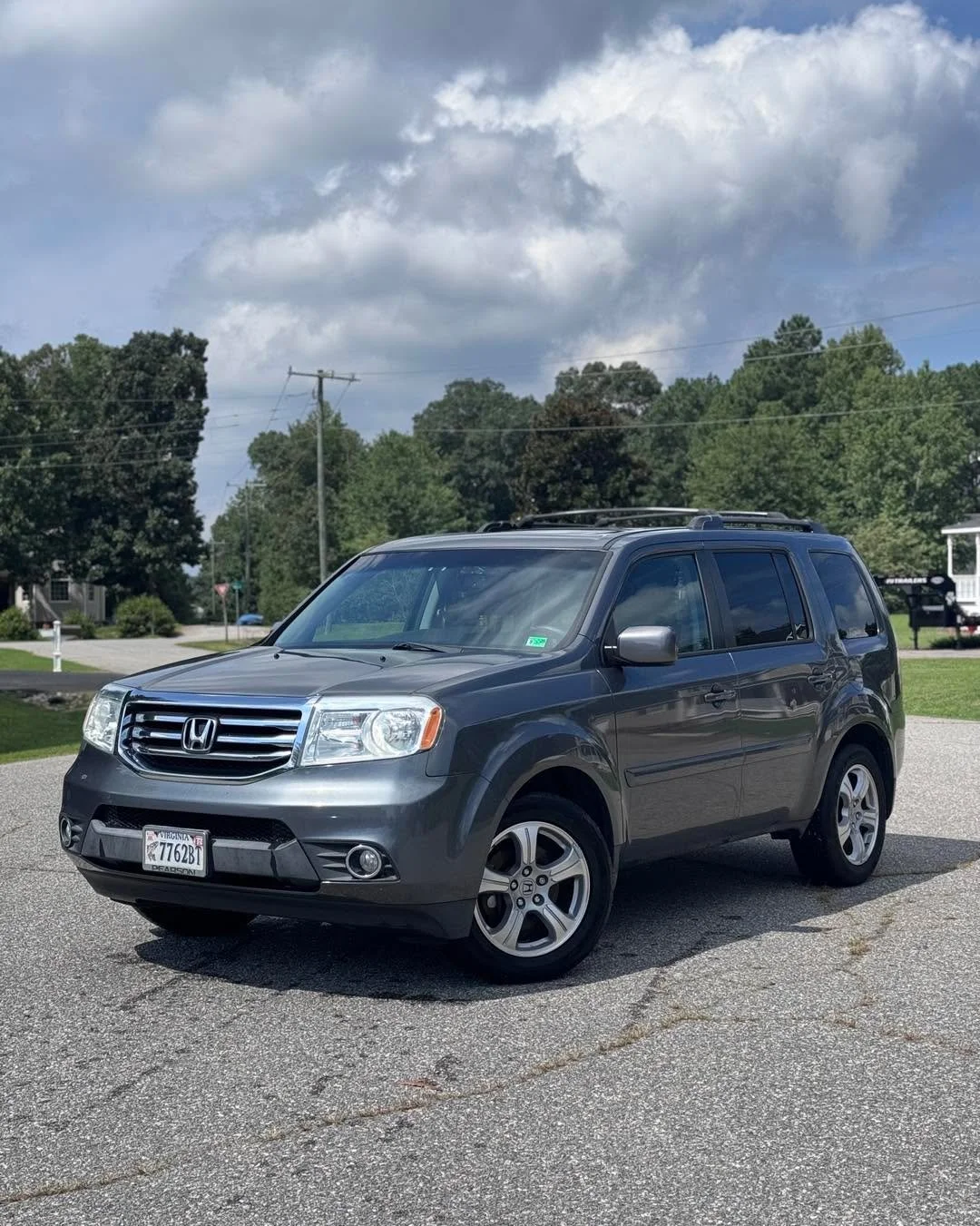 πβ¨ Freshly Detailed & Ready to Shine! β¨π
At Comet Auto Detailing, we don’t just clean cars — we bring them back to life. This Honda Pilot just got the full treatment, and now it’s turning heads for all the right reasons. From