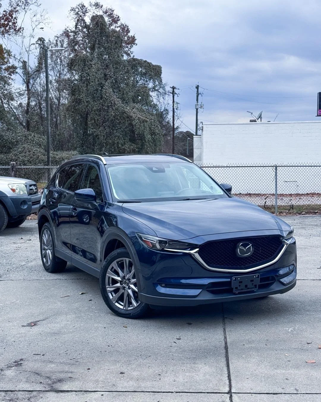 ✨ Mazda CX-5 Full Detail &amp; Reconditioning ✨
Another clean transformation at Comet Auto Detailing here in Petersburg, VA &mdash; serving the entire Chesterfield area!

This beautiful Mazda CX-5 just received a deep exterior cleanse, full paint dec