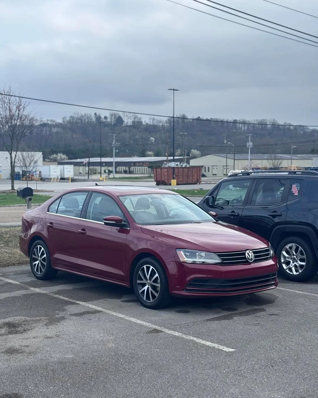 Rental vehicles see constant use, which makes regular maintenance washes essential. 🧼🚗 Removing road film, bugs, and everyday grime keeps the vehicle clean, presentable, and ready for the next driver.

Consistent fleet maintenance helps protect the