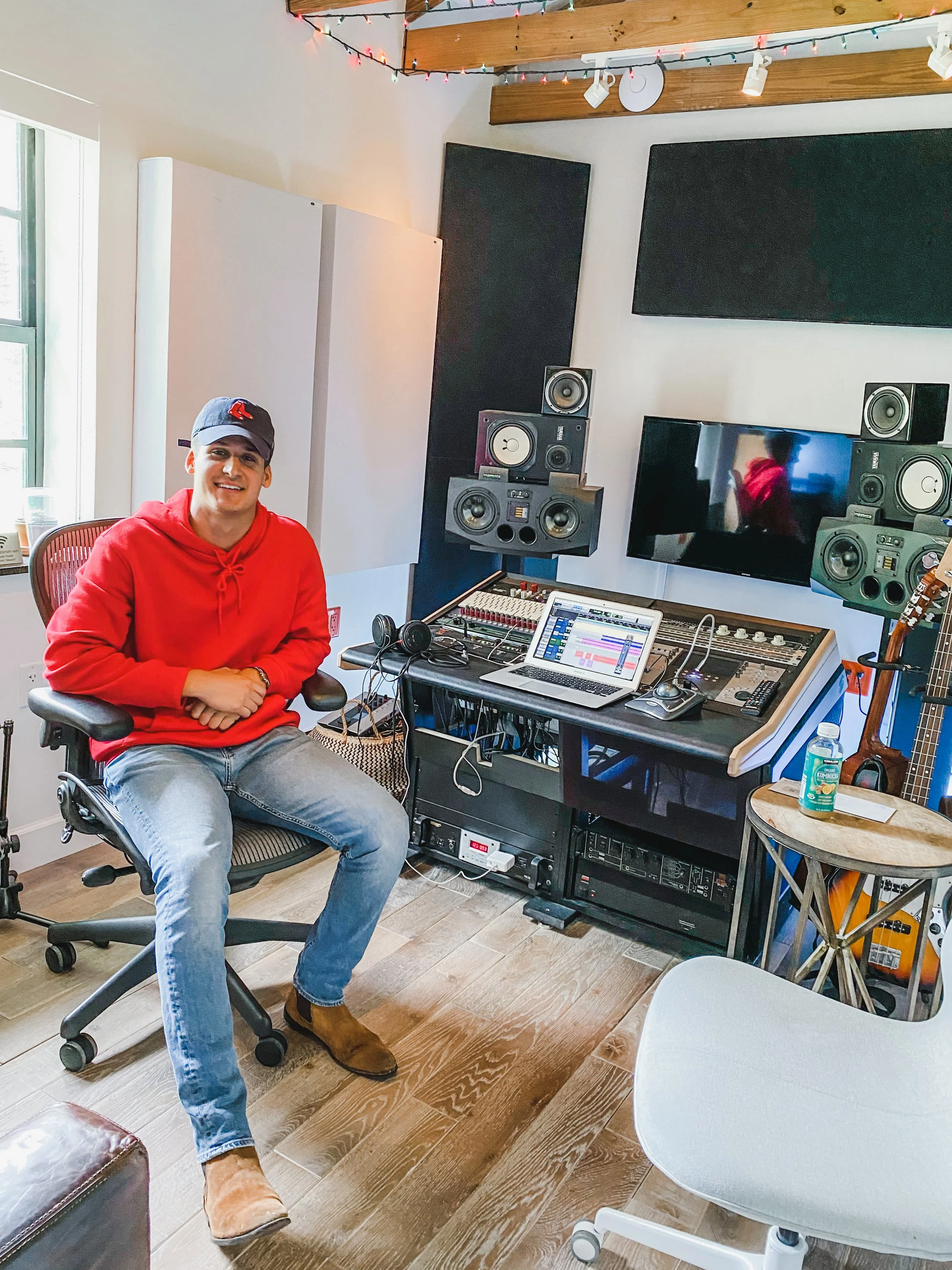 Artist Passionate working at Vanquish Studios 