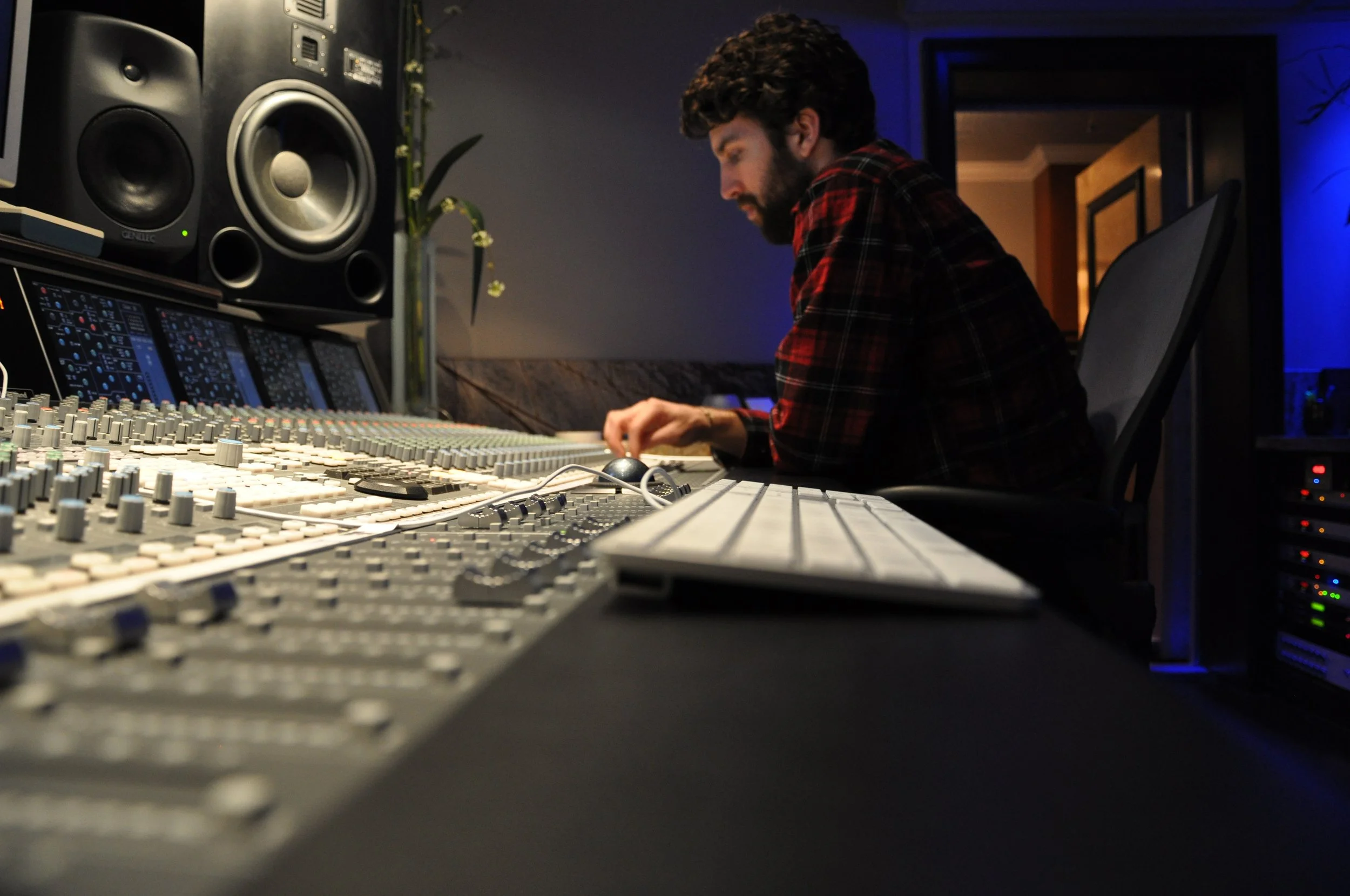 Kyle Bretz working on the Solid State Logic Duality at Vanquish Studios. Kyle Bretz was a part of the very first days of Vanquish Studios. 