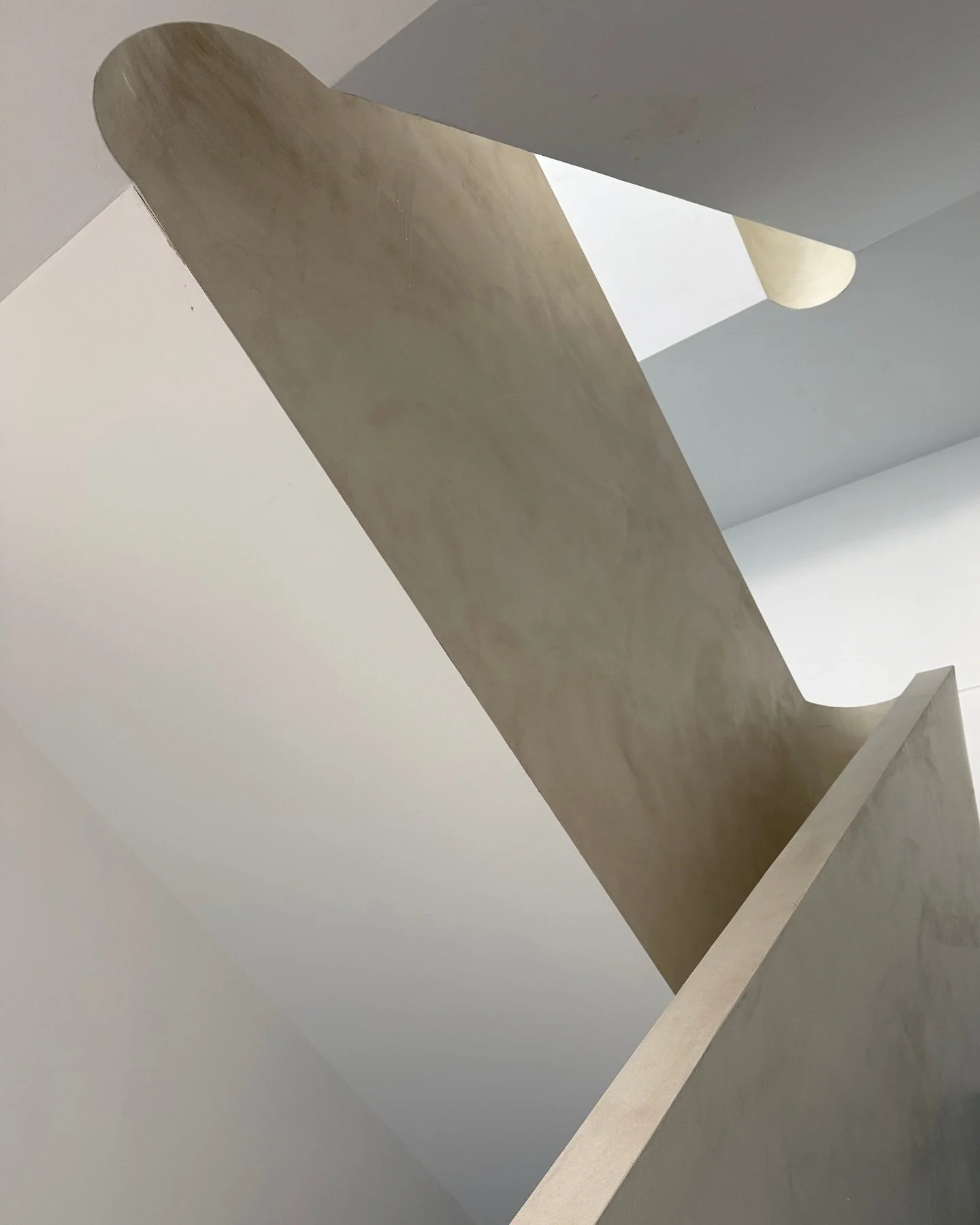 WIP: Diary of a staircase 📚

Micro @naturalwallfinishes 
Framing @city2bayconstructions
Sheeting @go2plasterers_pty_ltd 
Setting @h_phoenix.plastering