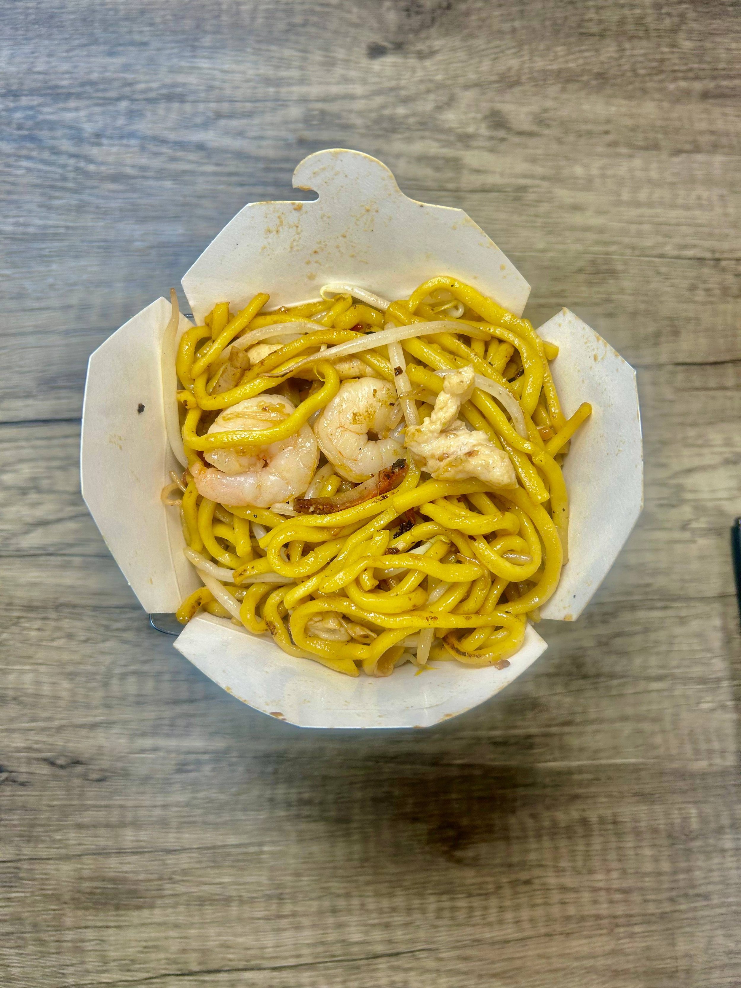 house lo mein.jpg