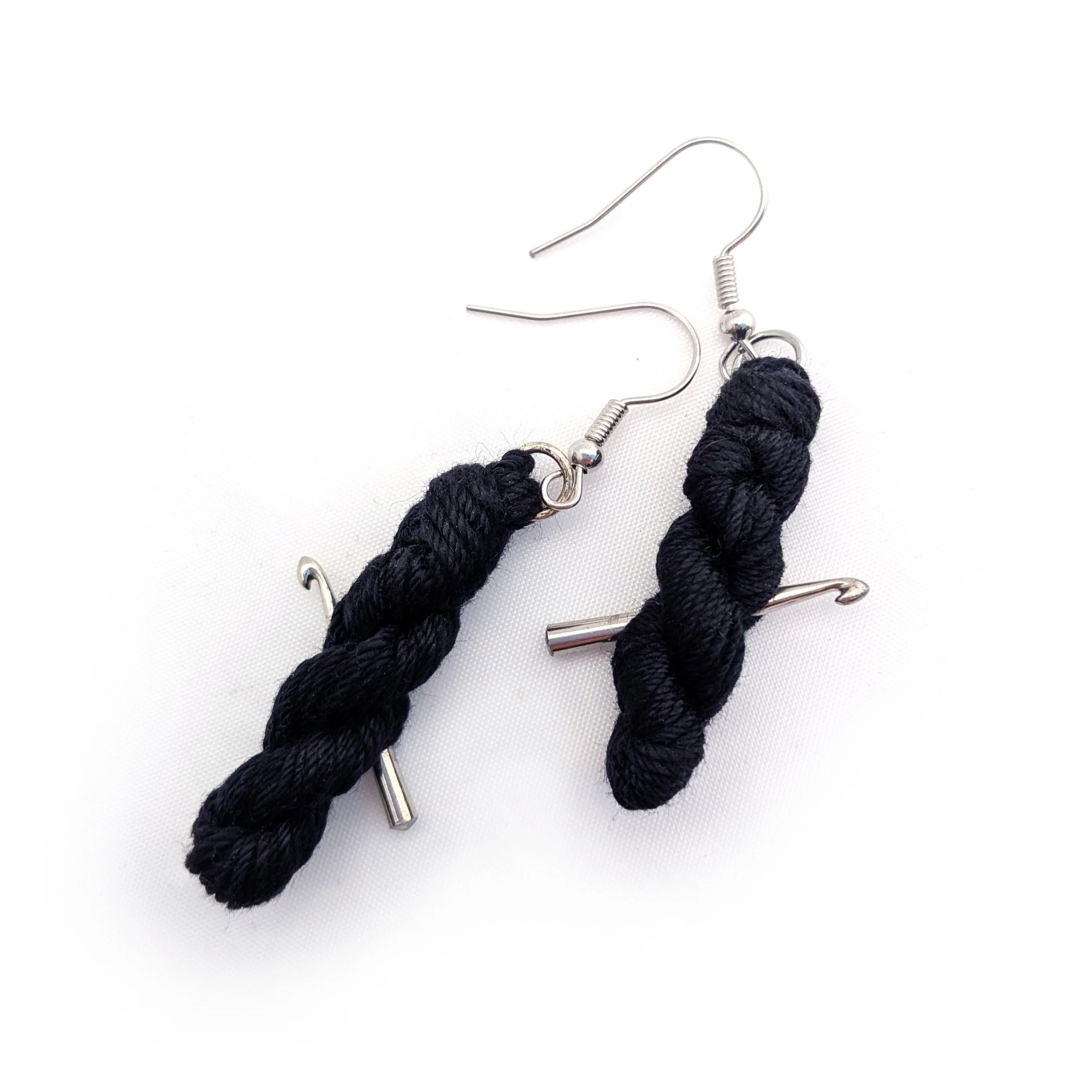 use black crochet closeup.jpg